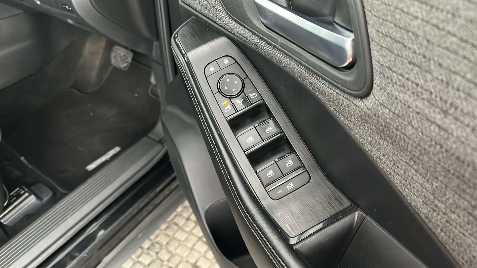 2024 NISSAN X-TRAIL 2024 NISSAN X-TRAIL