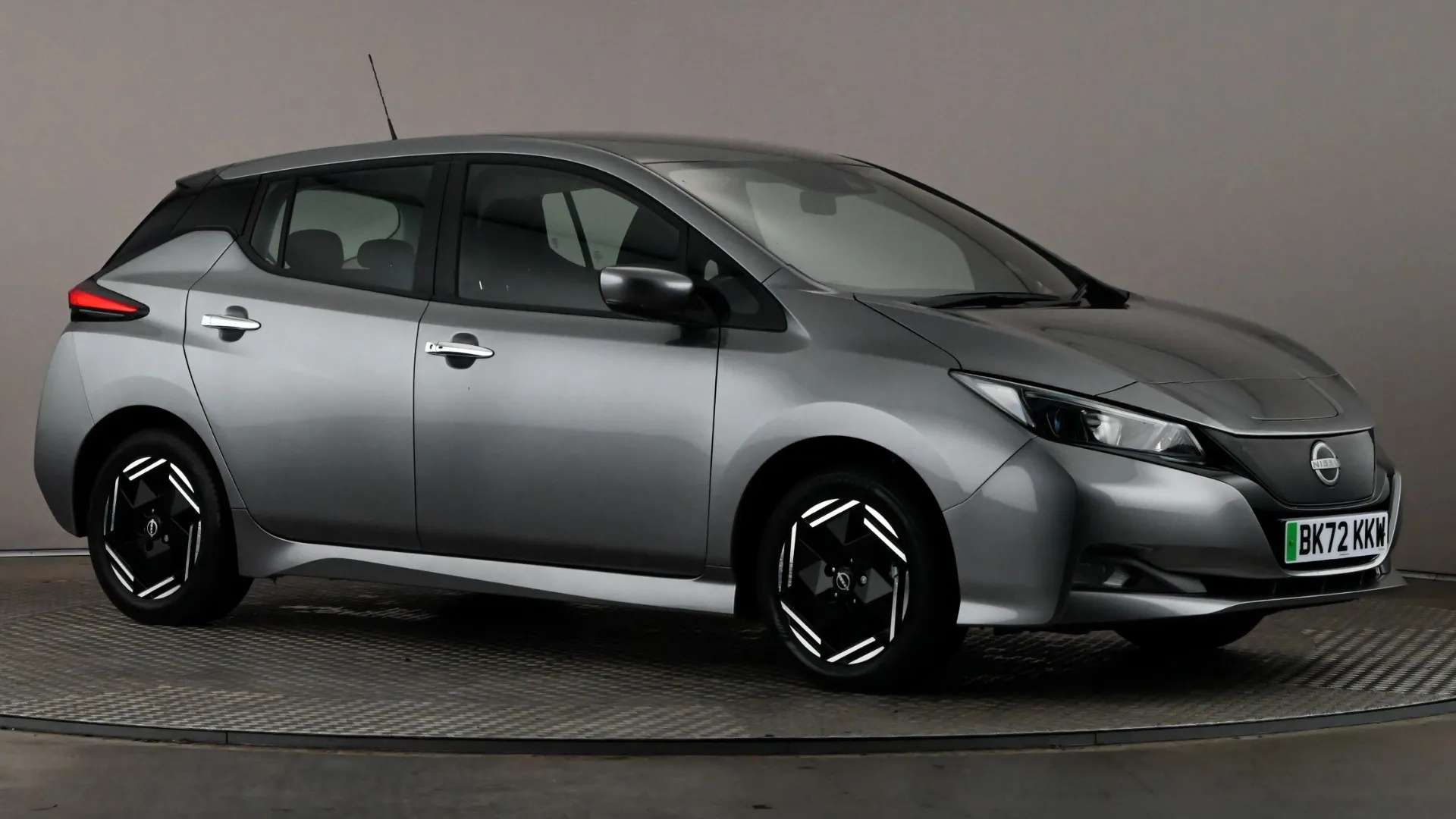 A 2022 NISSAN LEAF 110kW Acenta 39kWh Auto A 2022 NISSAN LEAF 110kW Acenta 39kWh Auto