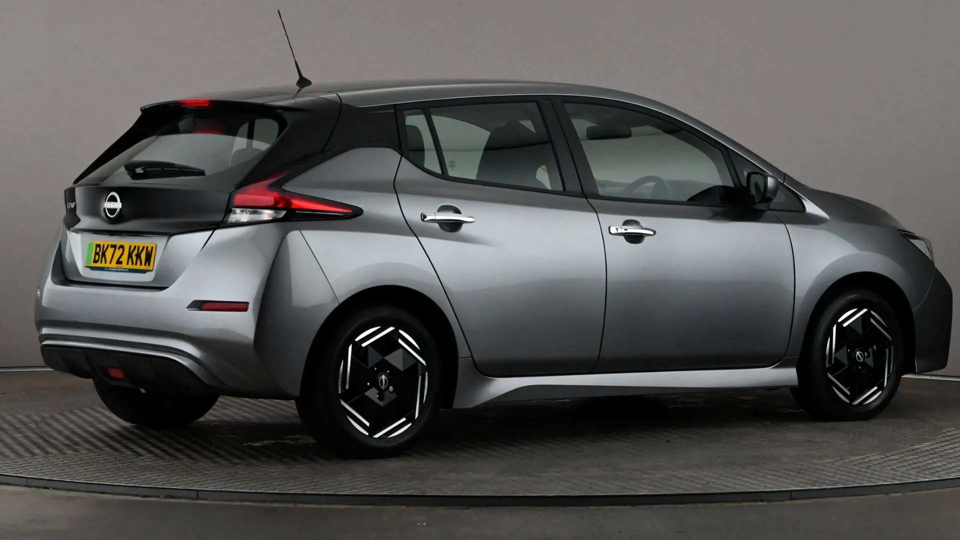 2022 NISSAN LEAF 2022 NISSAN LEAF