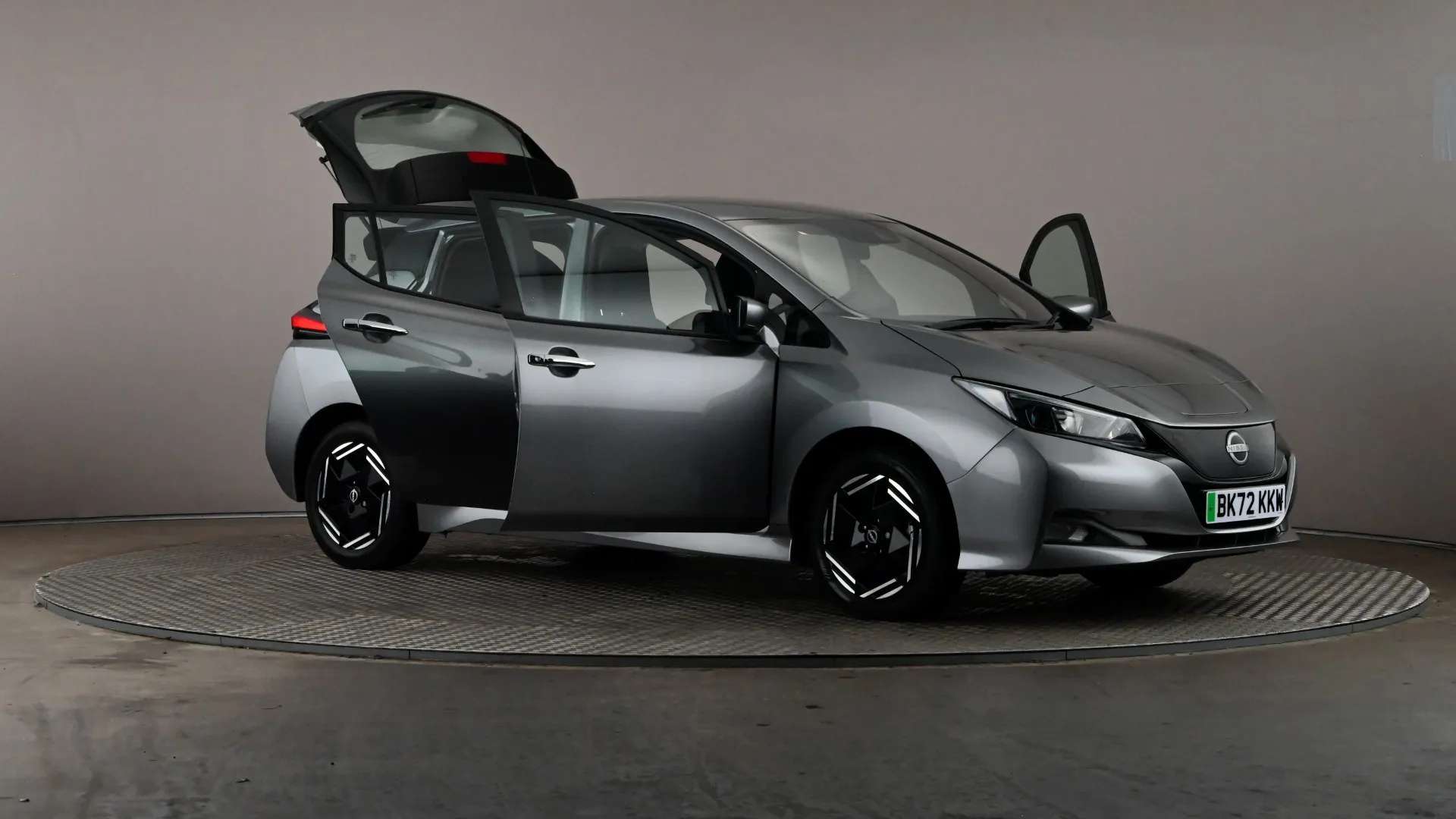 2022 NISSAN LEAF 2022 NISSAN LEAF
