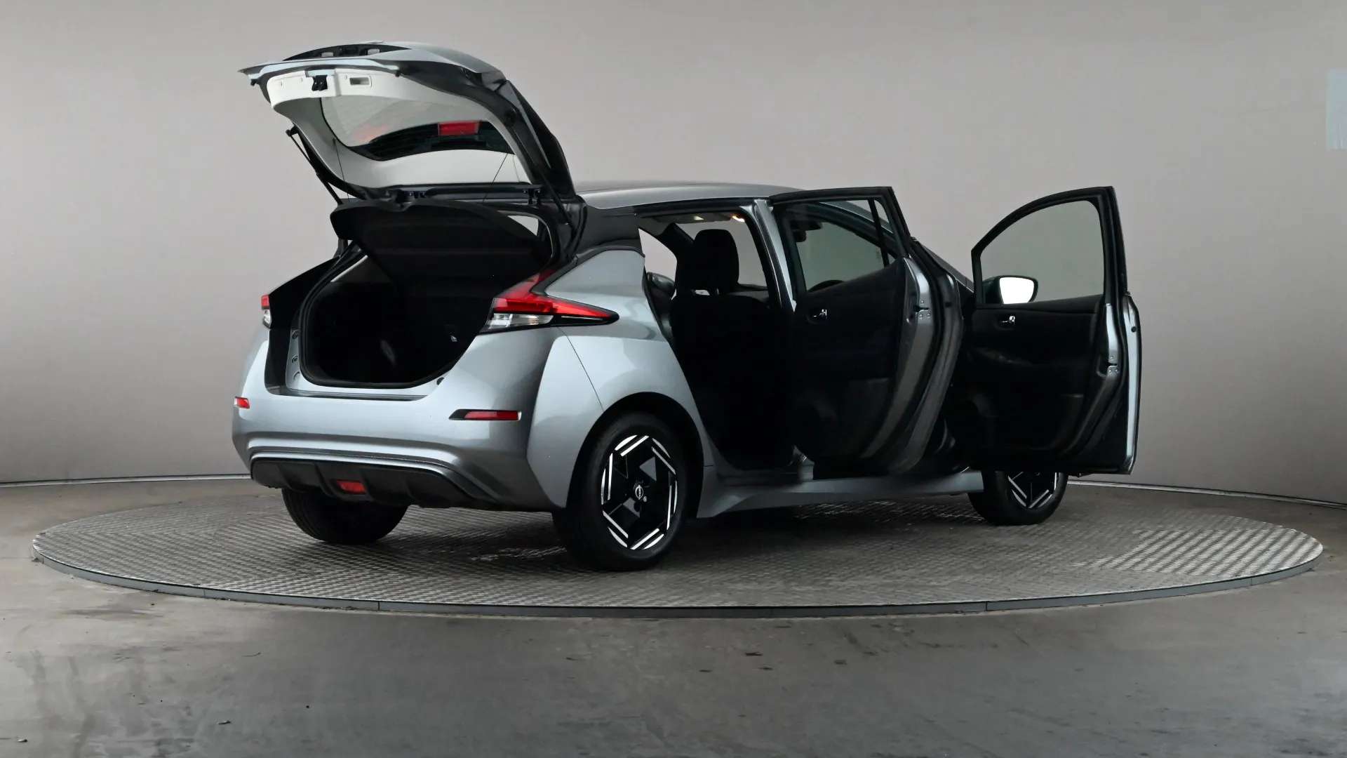 2022 NISSAN LEAF 2022 NISSAN LEAF