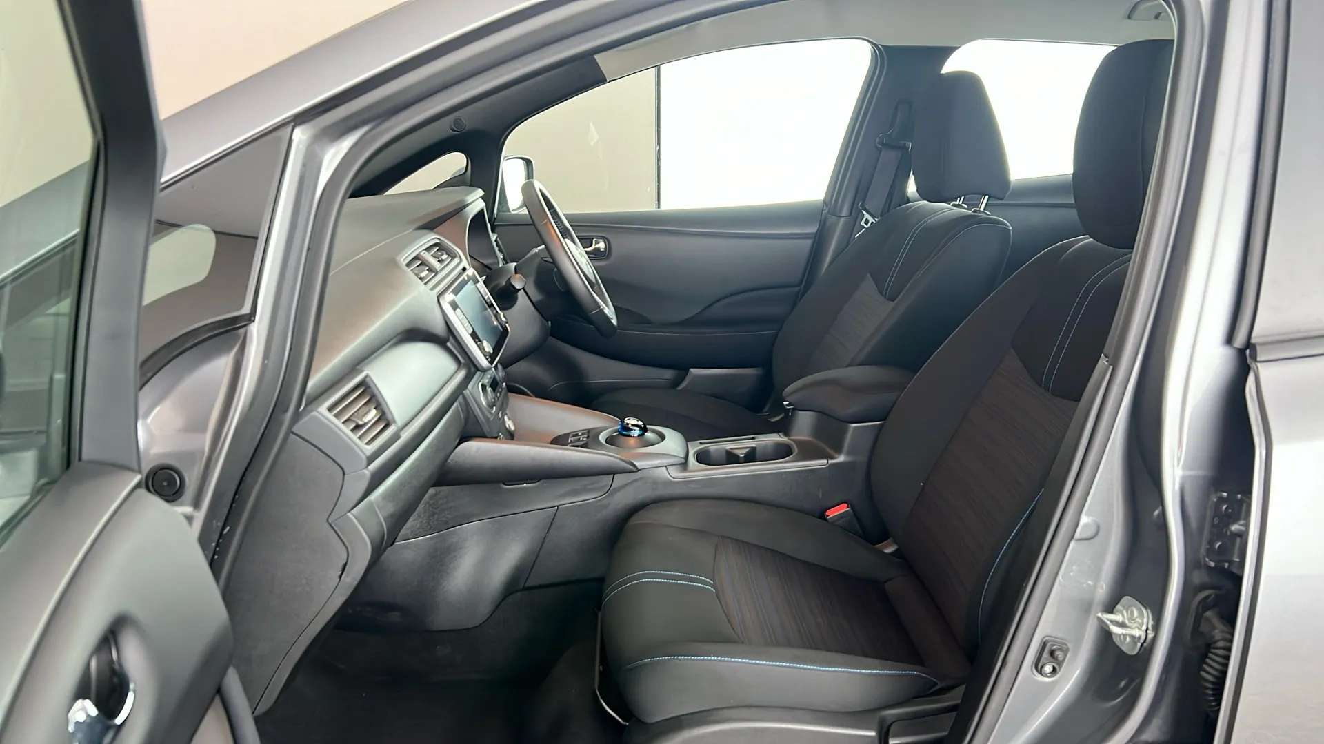 2022 NISSAN LEAF 2022 NISSAN LEAF