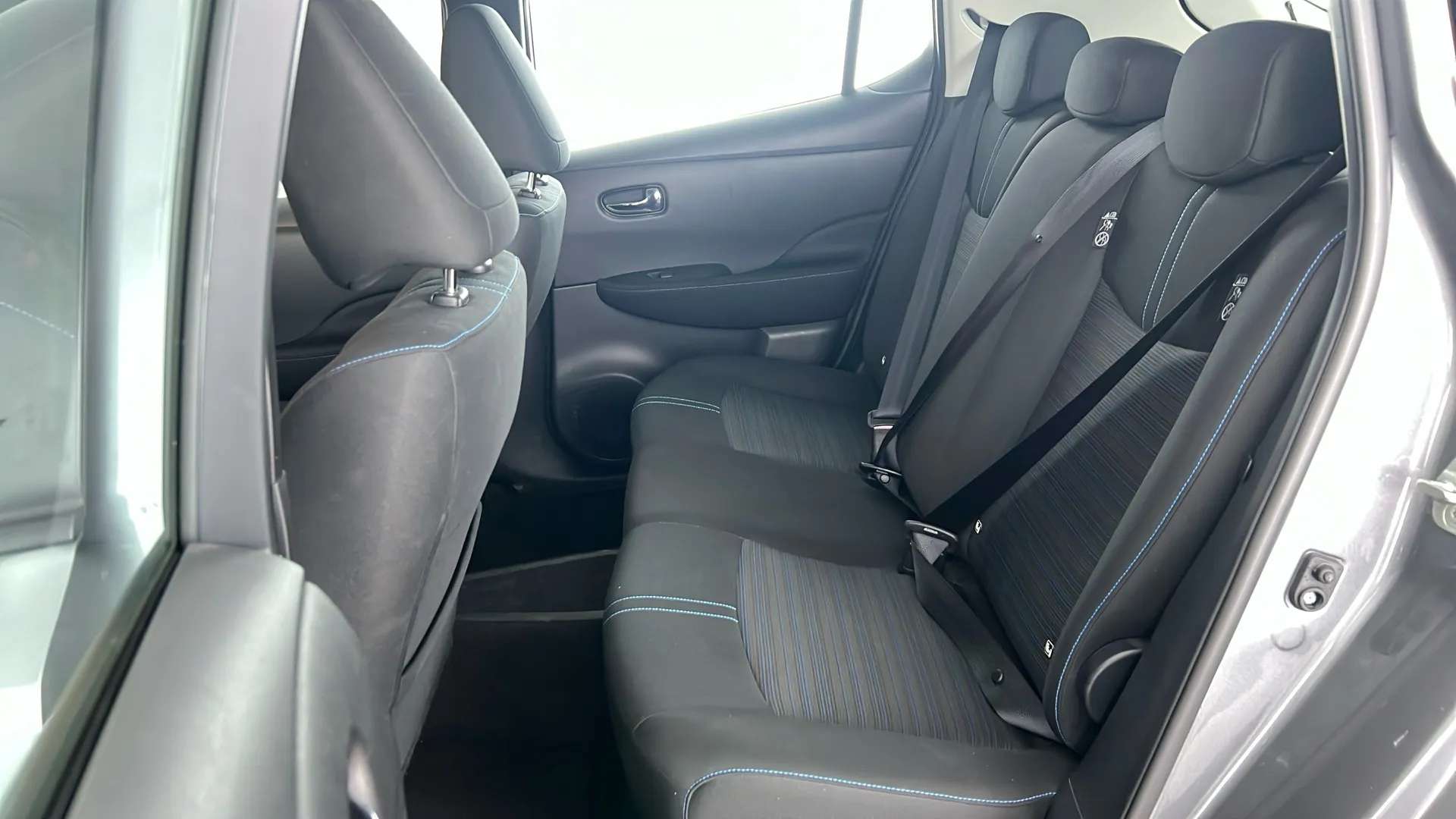 2022 NISSAN LEAF 2022 NISSAN LEAF