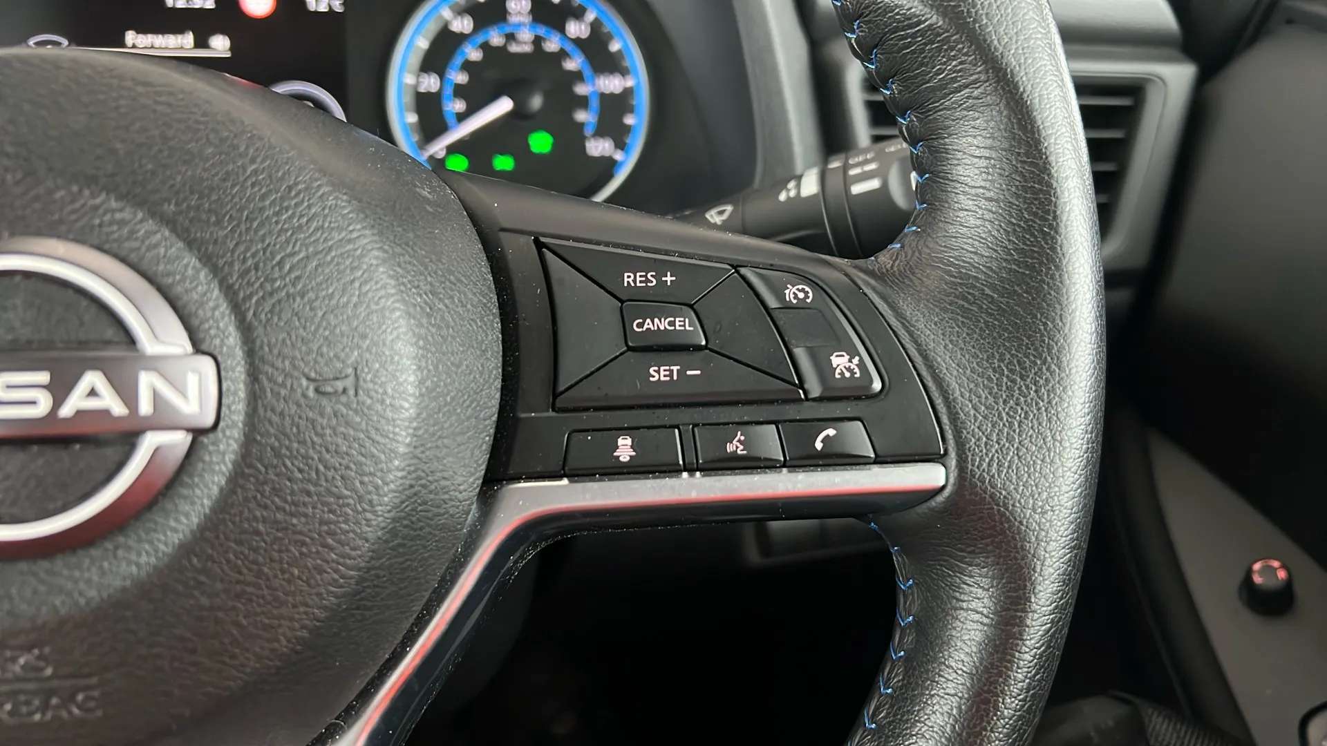 2022 NISSAN LEAF 2022 NISSAN LEAF