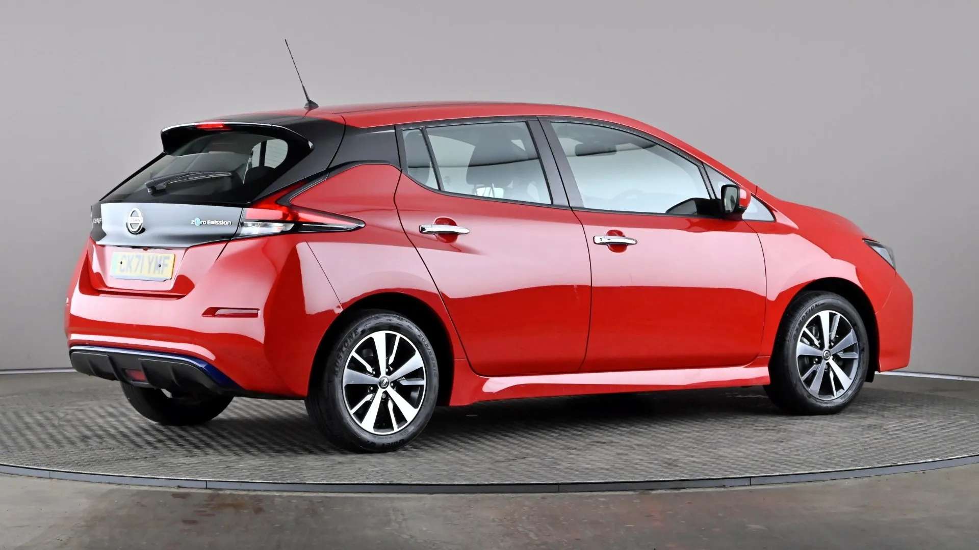 2021 NISSAN LEAF 2021 NISSAN LEAF
