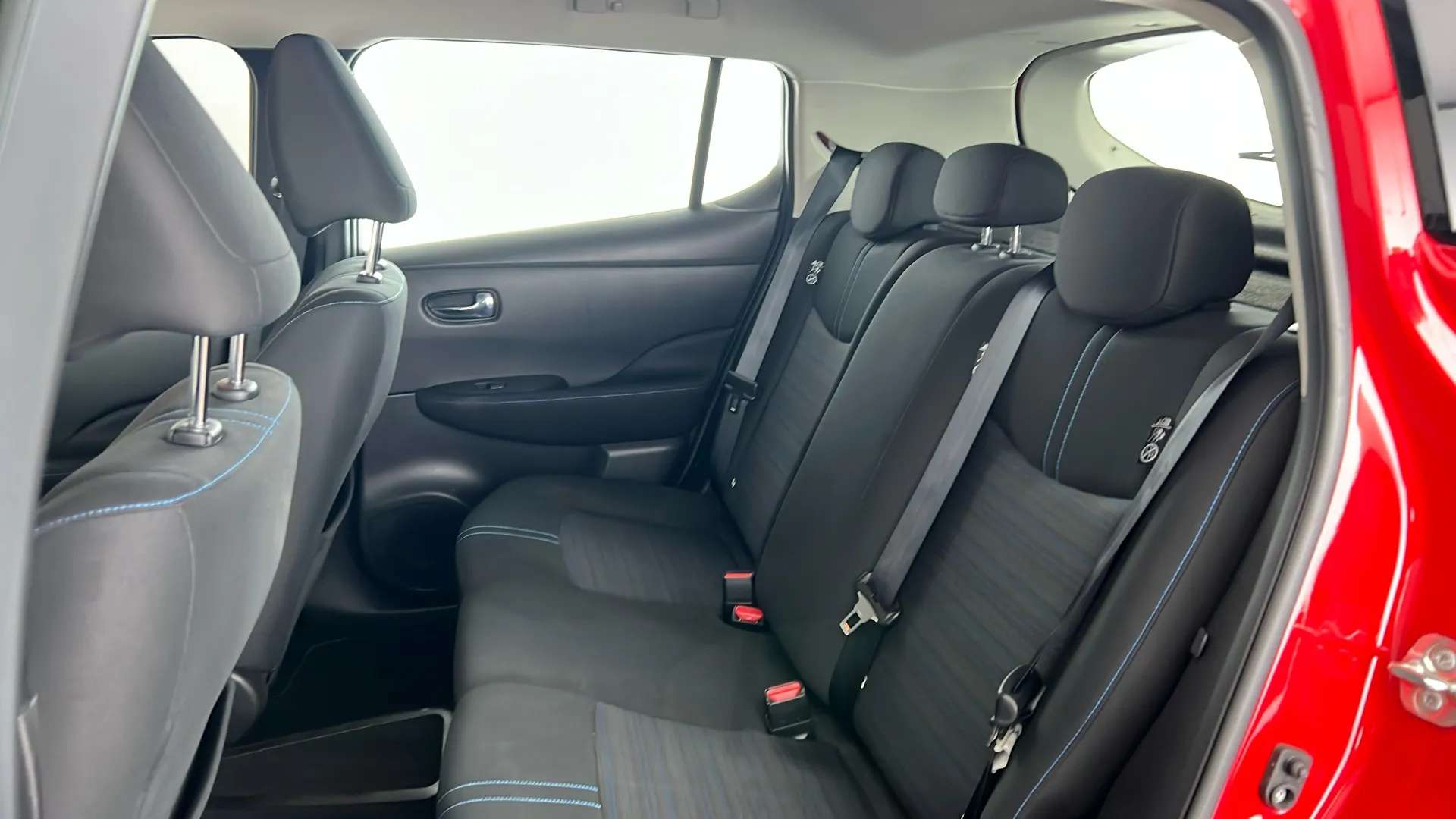 2021 NISSAN LEAF 2021 NISSAN LEAF