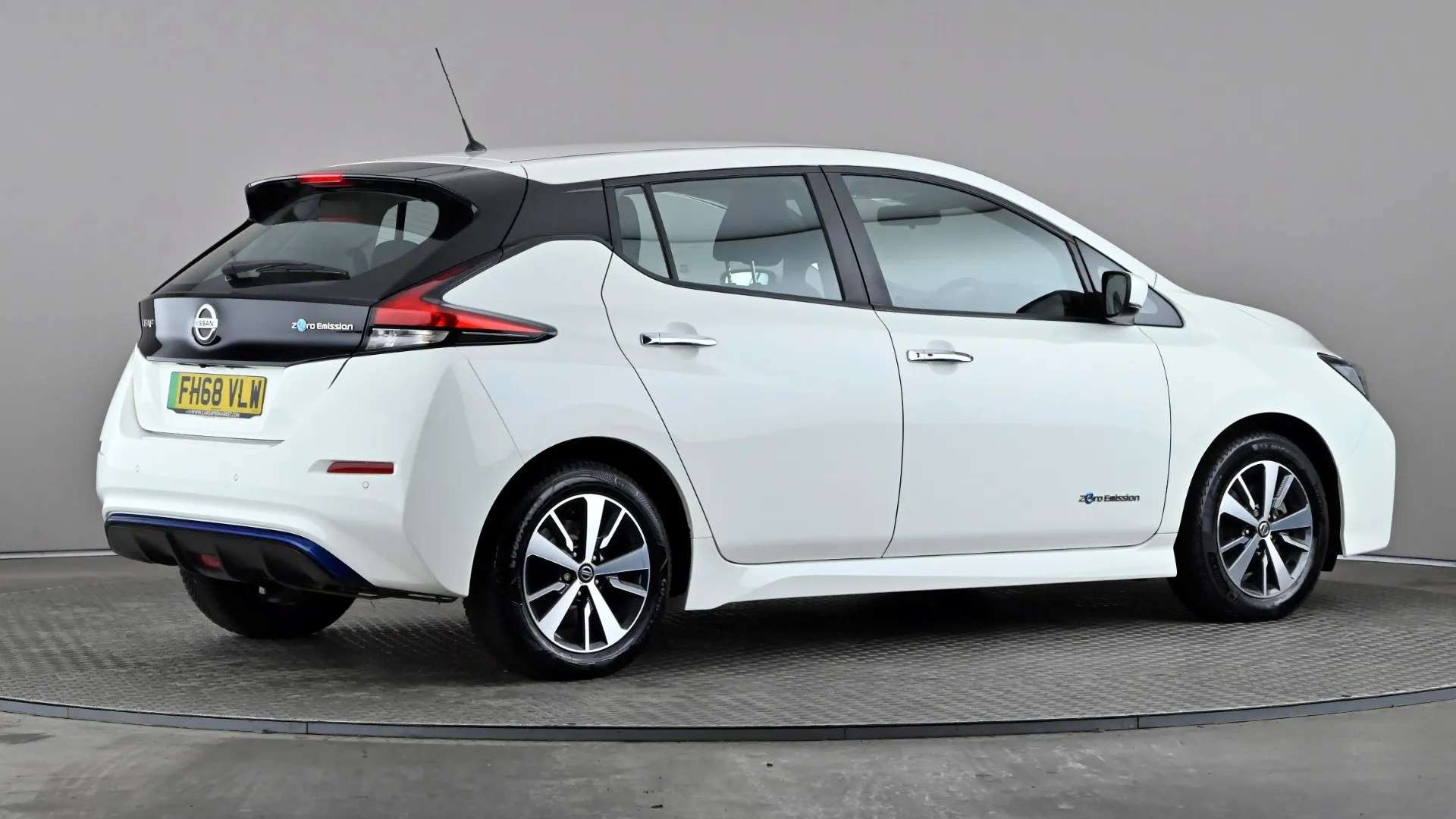 2019 NISSAN LEAF 2019 NISSAN LEAF