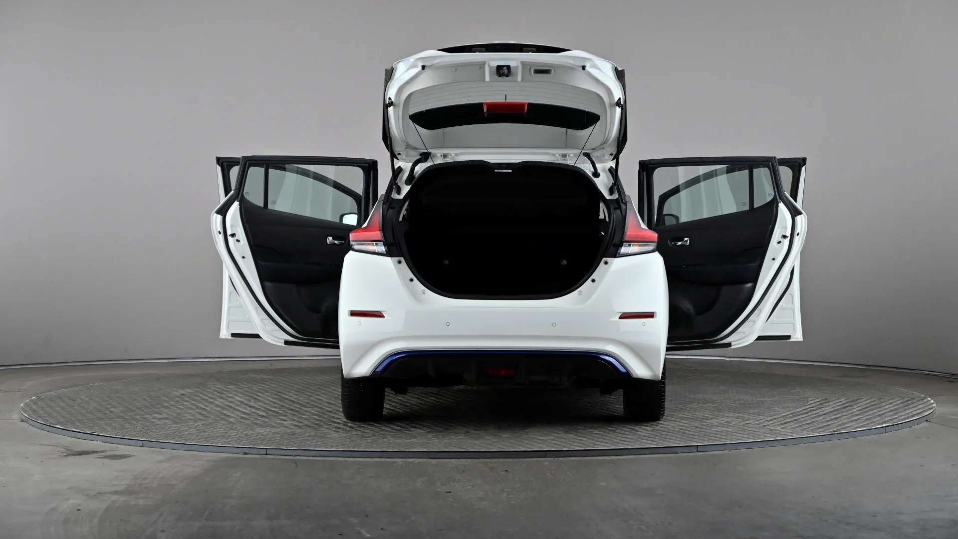 2019 NISSAN LEAF 2019 NISSAN LEAF