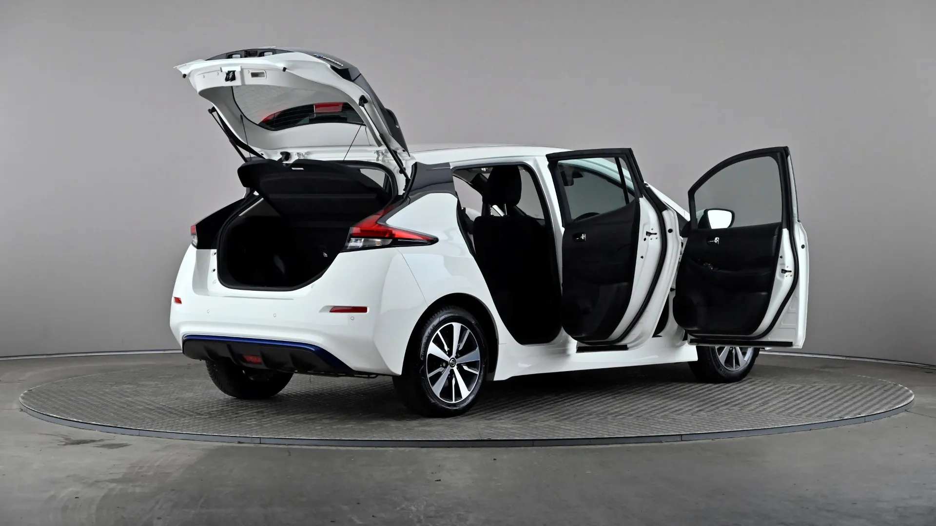 2019 NISSAN LEAF 2019 NISSAN LEAF