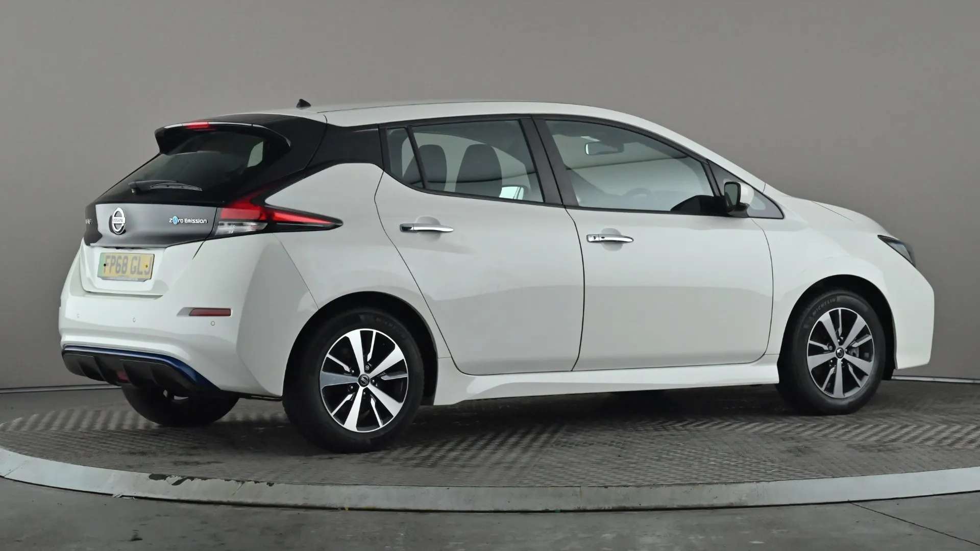 2018 NISSAN LEAF 2018 NISSAN LEAF