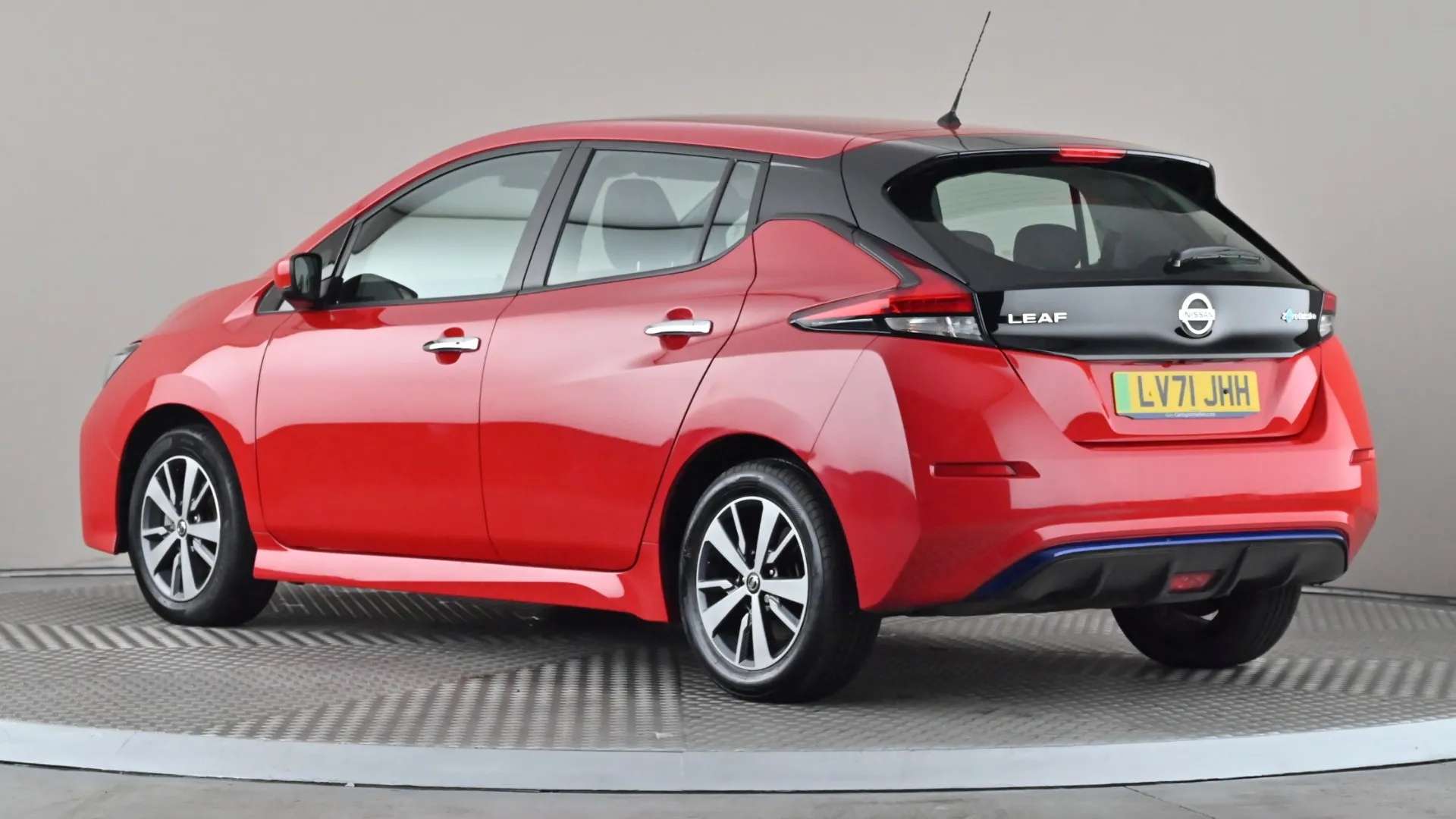2021 NISSAN LEAF 2021 NISSAN LEAF