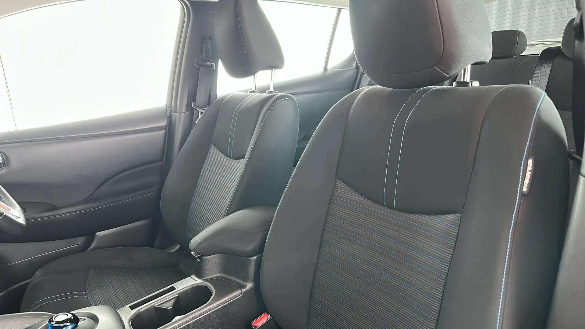 2021 NISSAN LEAF 2021 NISSAN LEAF