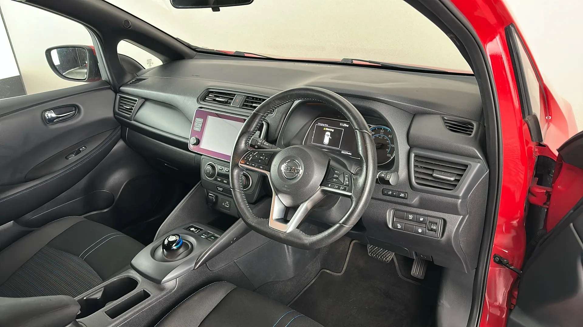 2021 NISSAN LEAF 2021 NISSAN LEAF