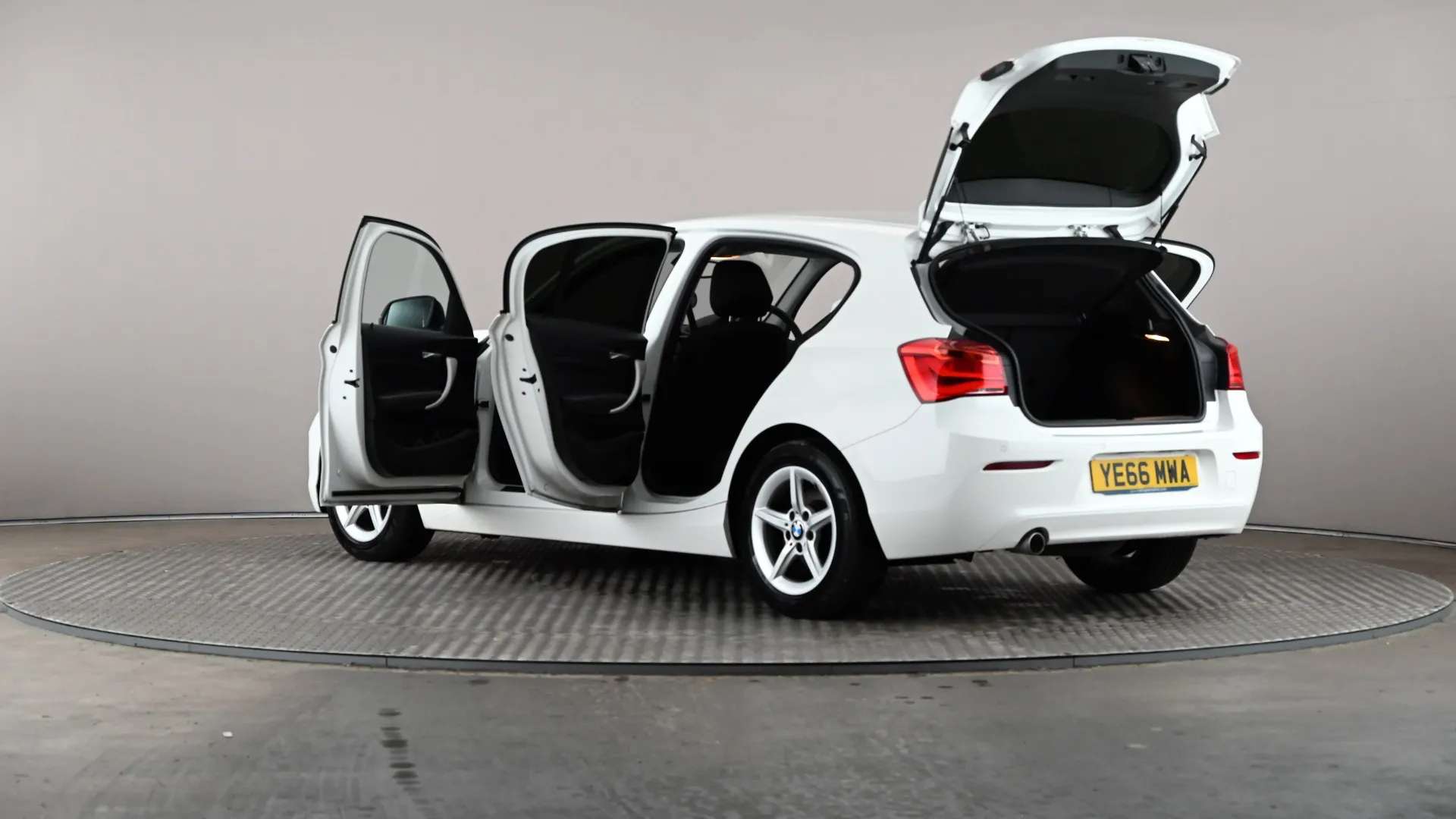 2016 BMW 1 SERIES 2016 BMW 1 SERIES
