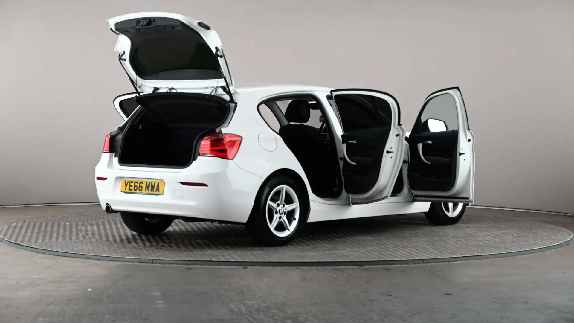 2016 BMW 1 SERIES 2016 BMW 1 SERIES