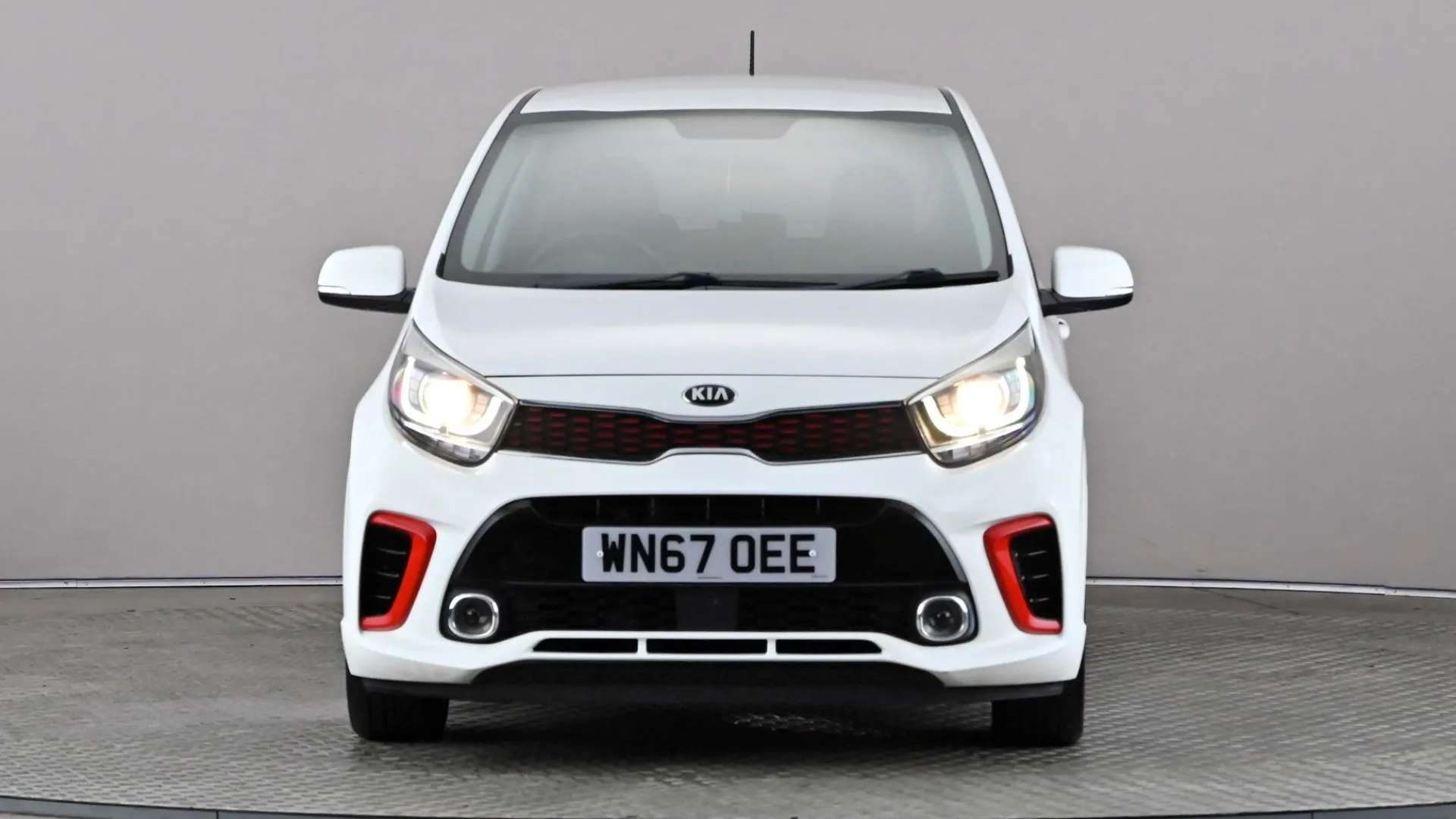 A 2017 KIA PICANTO 1.0 GT-line A 2017 KIA PICANTO 1.0 GT-line