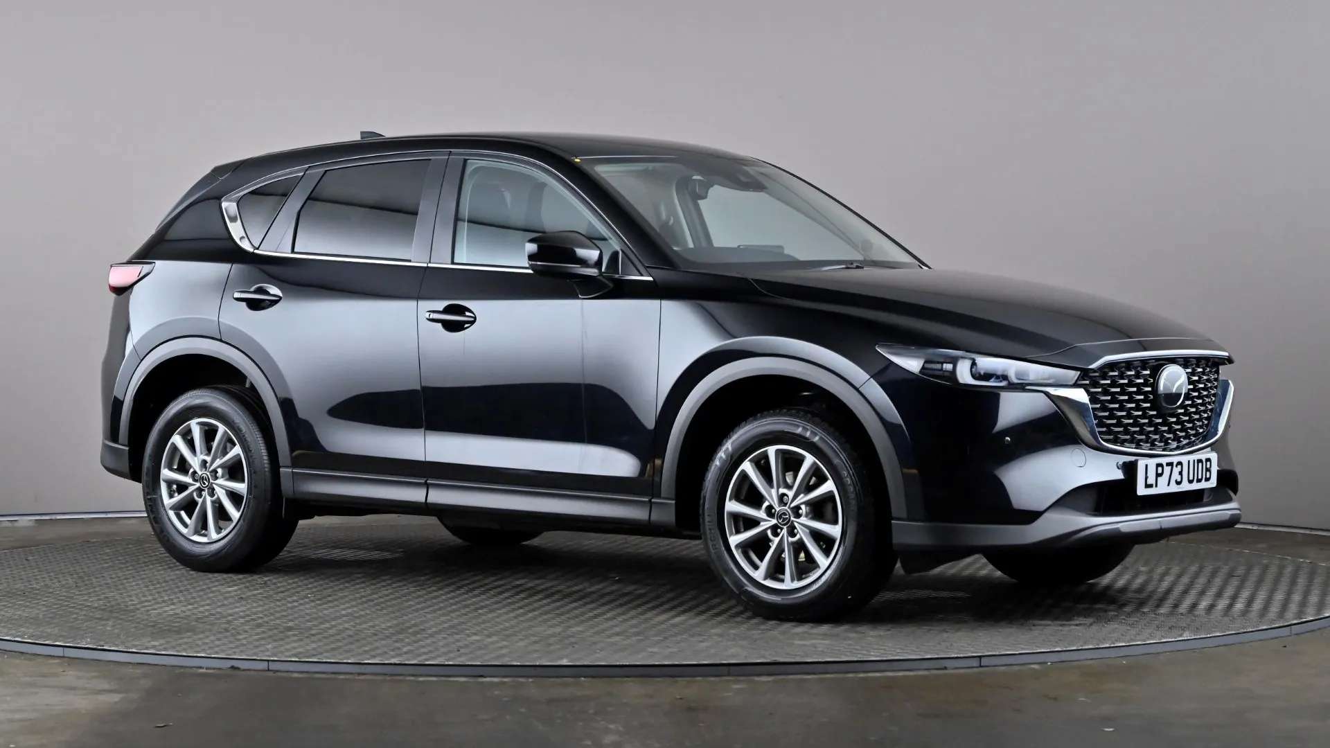 A 2024 MAZDA CX-5 2.0 e-Skyactiv G MHEV Centre-Line Auto A 2024 MAZDA CX-5 2.0 e-Skyactiv G MHEV Centre-Line Auto