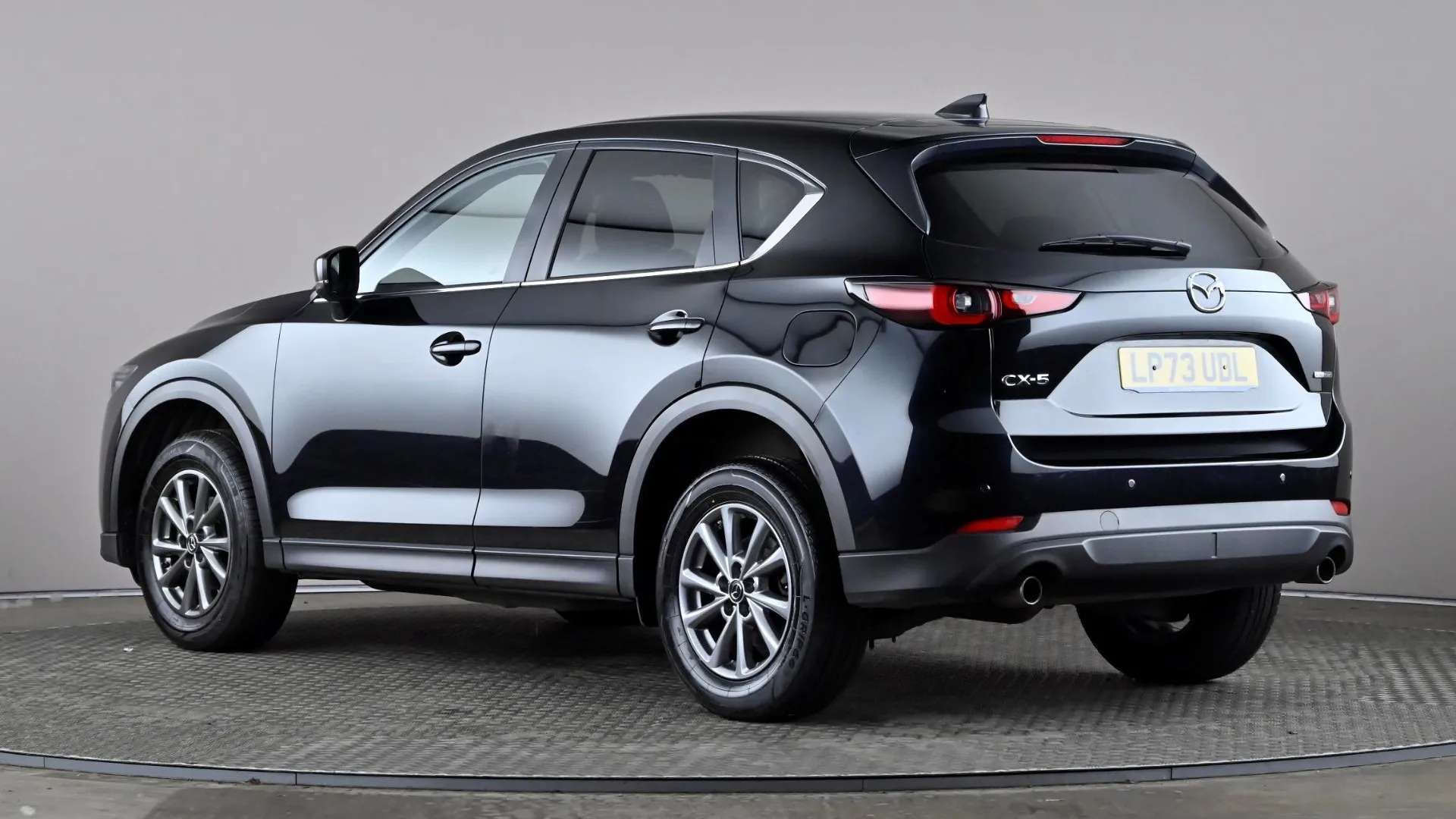 A 2024 MAZDA CX-5 2.0 e-Skyactiv G MHEV Centre-Line Auto A 2024 MAZDA CX-5 2.0 e-Skyactiv G MHEV Centre-Line Auto