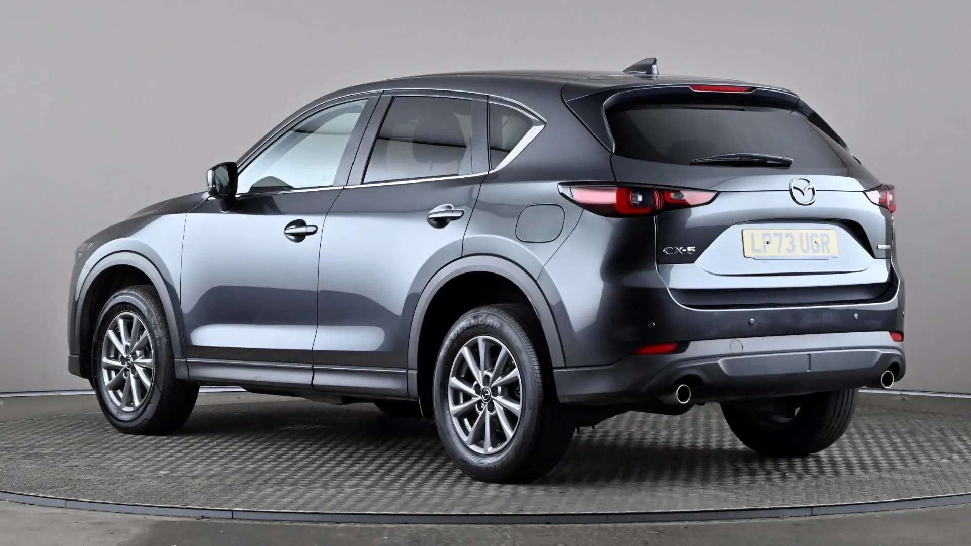 A 2024 MAZDA CX-5 2.0 e-Skyactiv G MHEV Centre-Line Auto A 2024 MAZDA CX-5 2.0 e-Skyactiv G MHEV Centre-Line Auto