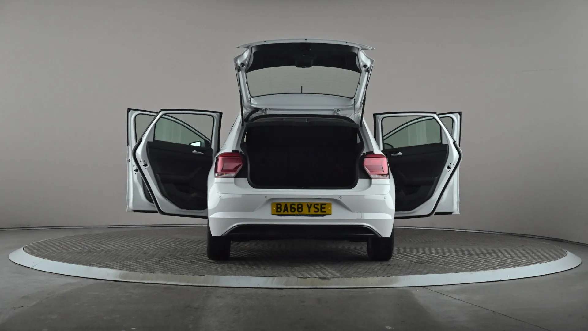 2019 VOLKSWAGEN POLO 2019 VOLKSWAGEN POLO