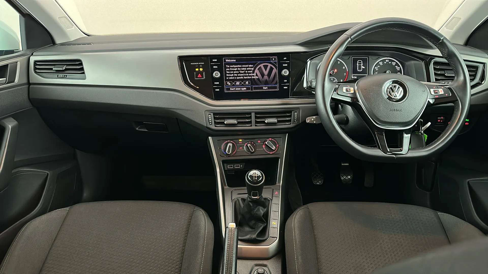 2019 VOLKSWAGEN POLO 2019 VOLKSWAGEN POLO