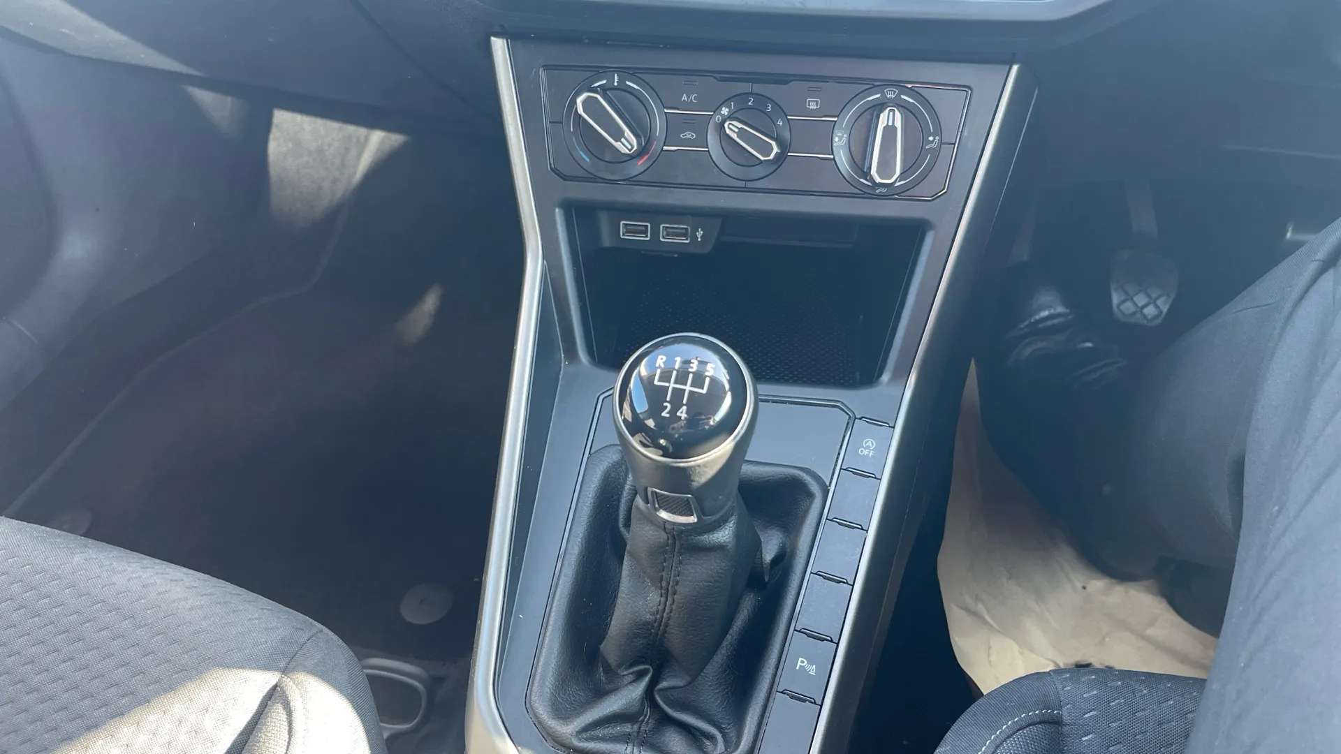 2020 VOLKSWAGEN POLO 2020 VOLKSWAGEN POLO