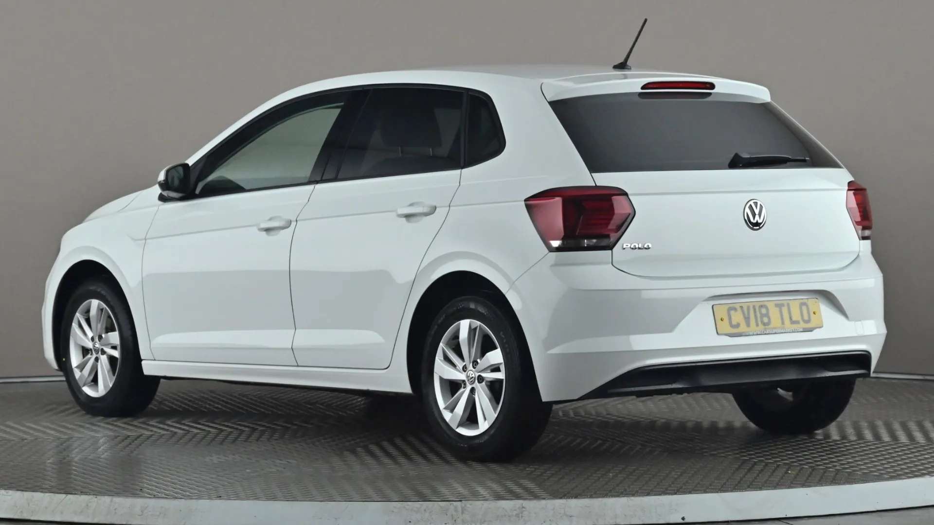 A 2018 VOLKSWAGEN POLO 1.0 TSI 95 SE A 2018 VOLKSWAGEN POLO 1.0 TSI 95 SE