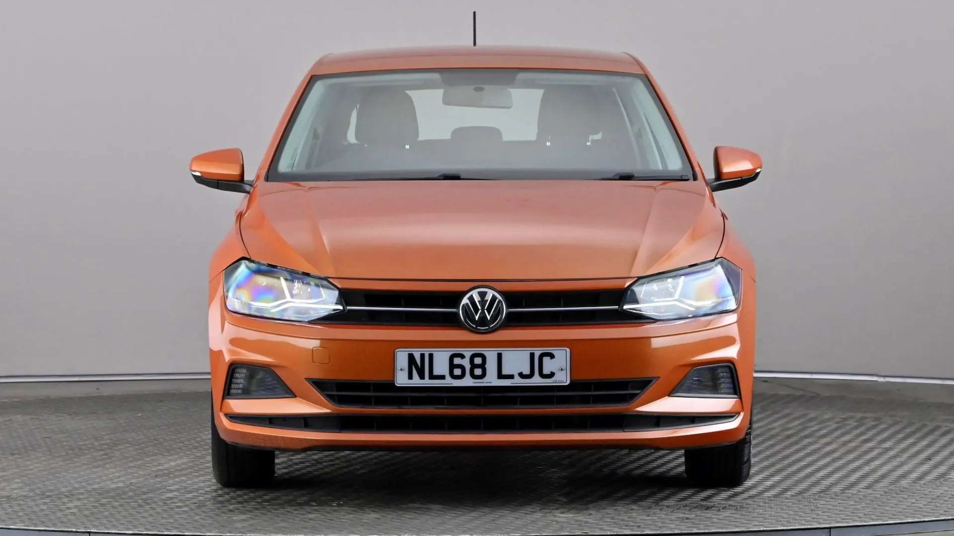 A 2018 VOLKSWAGEN POLO 1.0 TSI 95 SE A 2018 VOLKSWAGEN POLO 1.0 TSI 95 SE