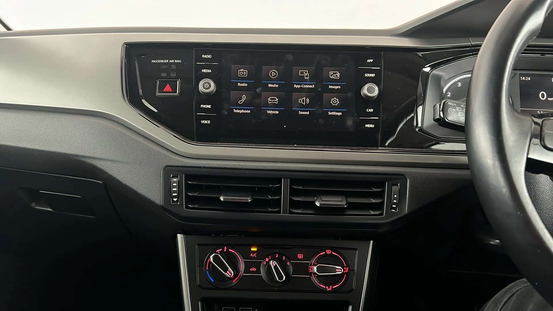 2018 VOLKSWAGEN POLO 2018 VOLKSWAGEN POLO