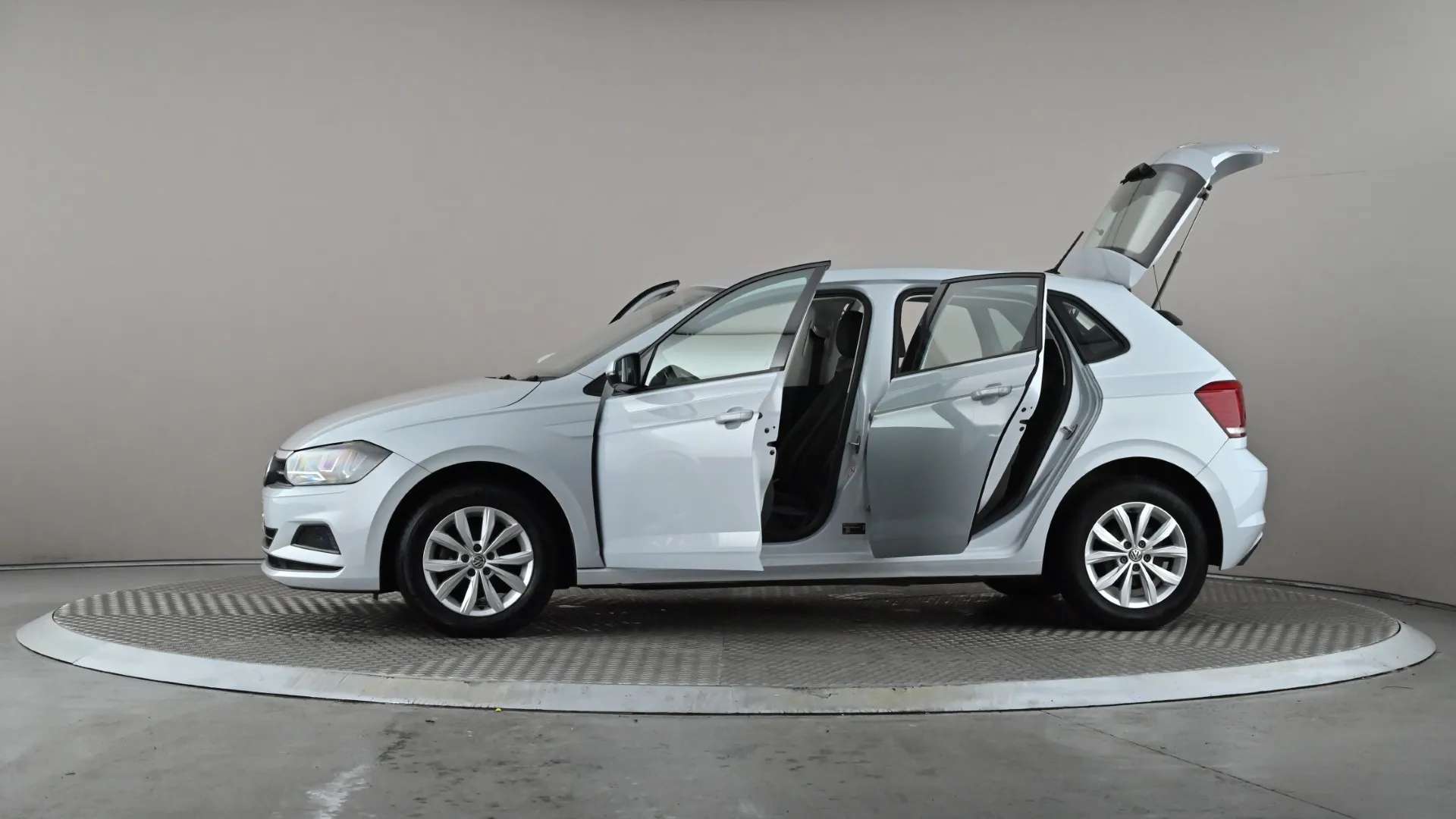 2018 VOLKSWAGEN POLO 2018 VOLKSWAGEN POLO