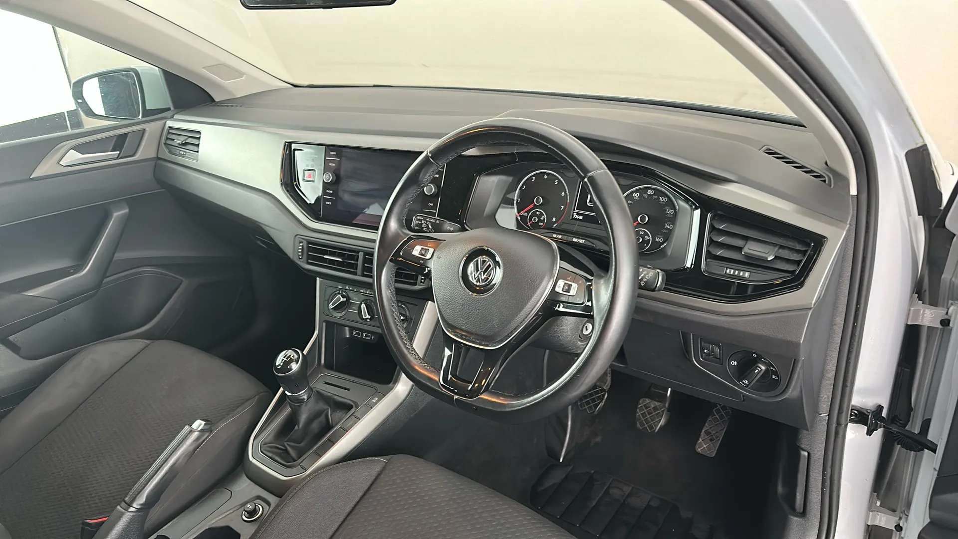 2018 VOLKSWAGEN POLO 2018 VOLKSWAGEN POLO