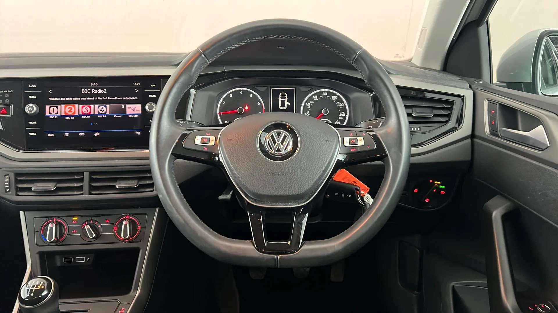 2018 VOLKSWAGEN POLO 2018 VOLKSWAGEN POLO