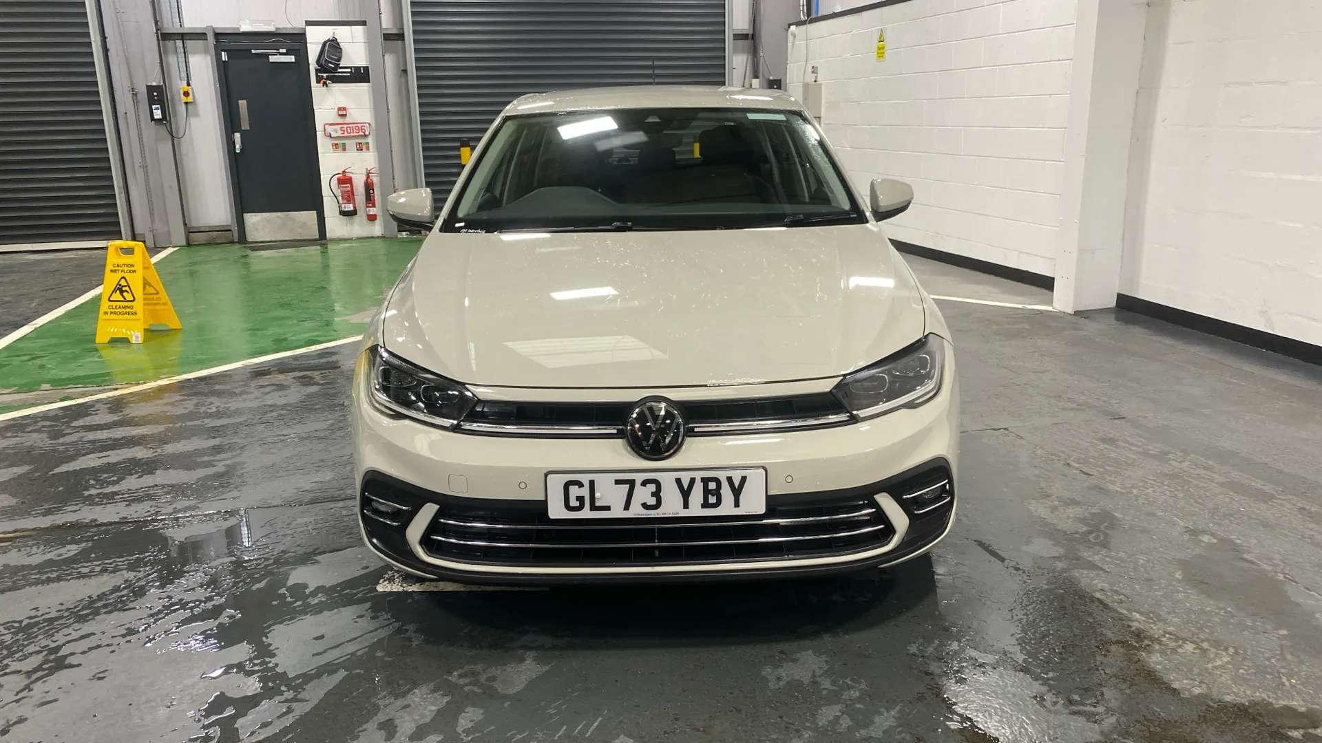 A 2023 VOLKSWAGEN POLO 1.0 TSI Style A 2023 VOLKSWAGEN POLO 1.0 TSI Style