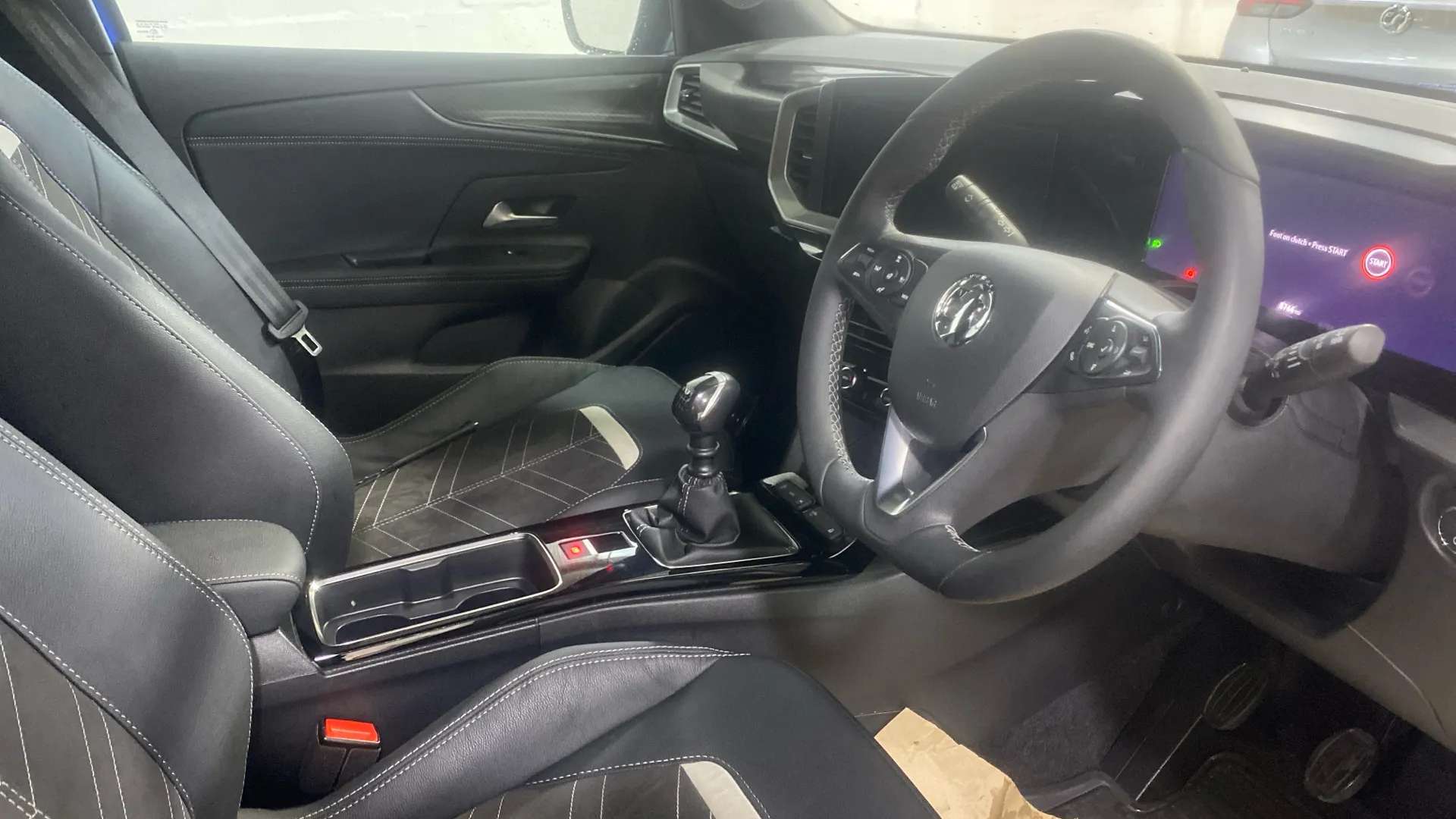 A 2024 VAUXHALL MOKKA 1.2 Turbo 136 Ultimate A 2024 VAUXHALL MOKKA 1.2 Turbo 136 Ultimate