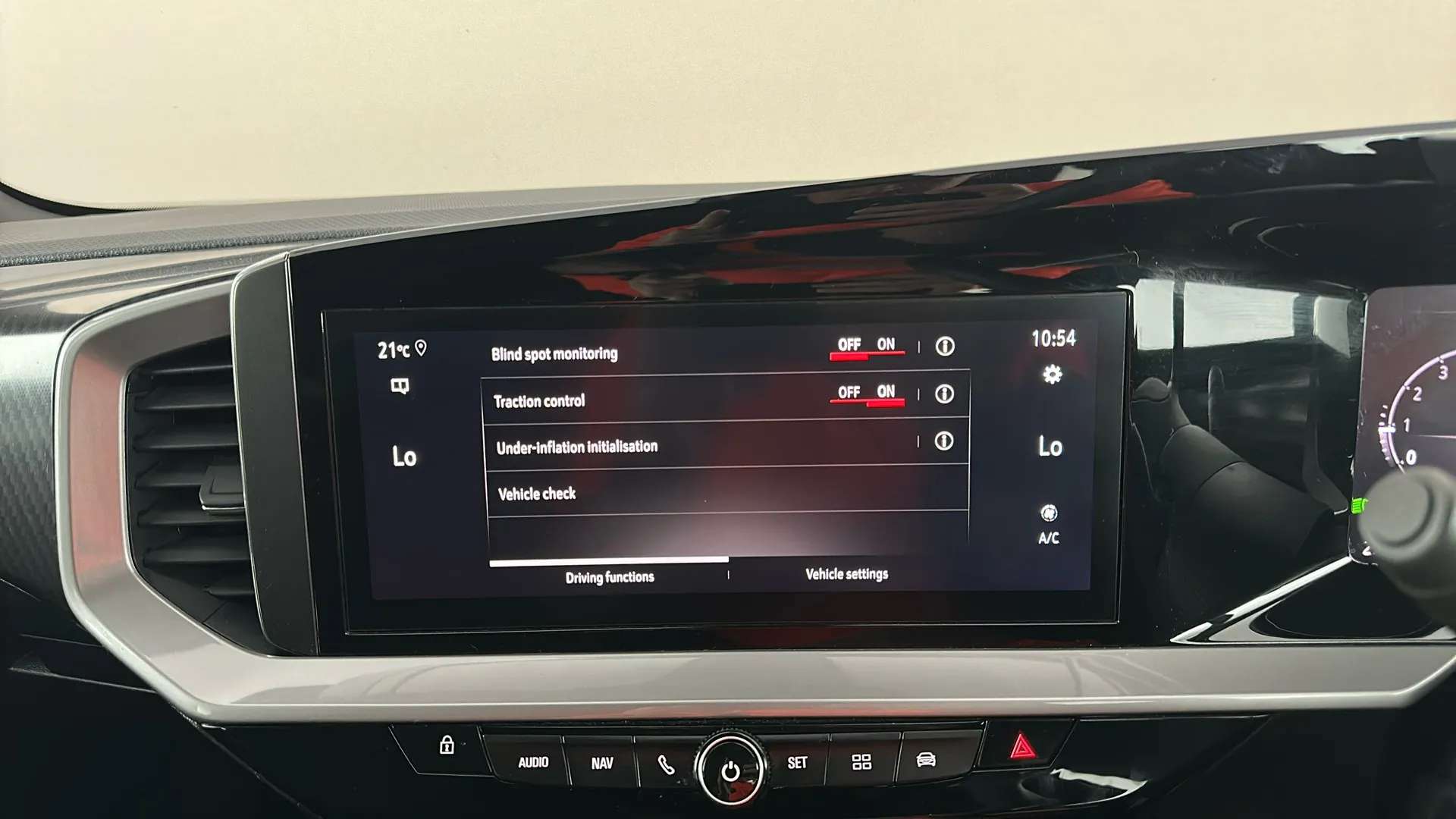 2024 VAUXHALL MOKKA 2024 VAUXHALL MOKKA