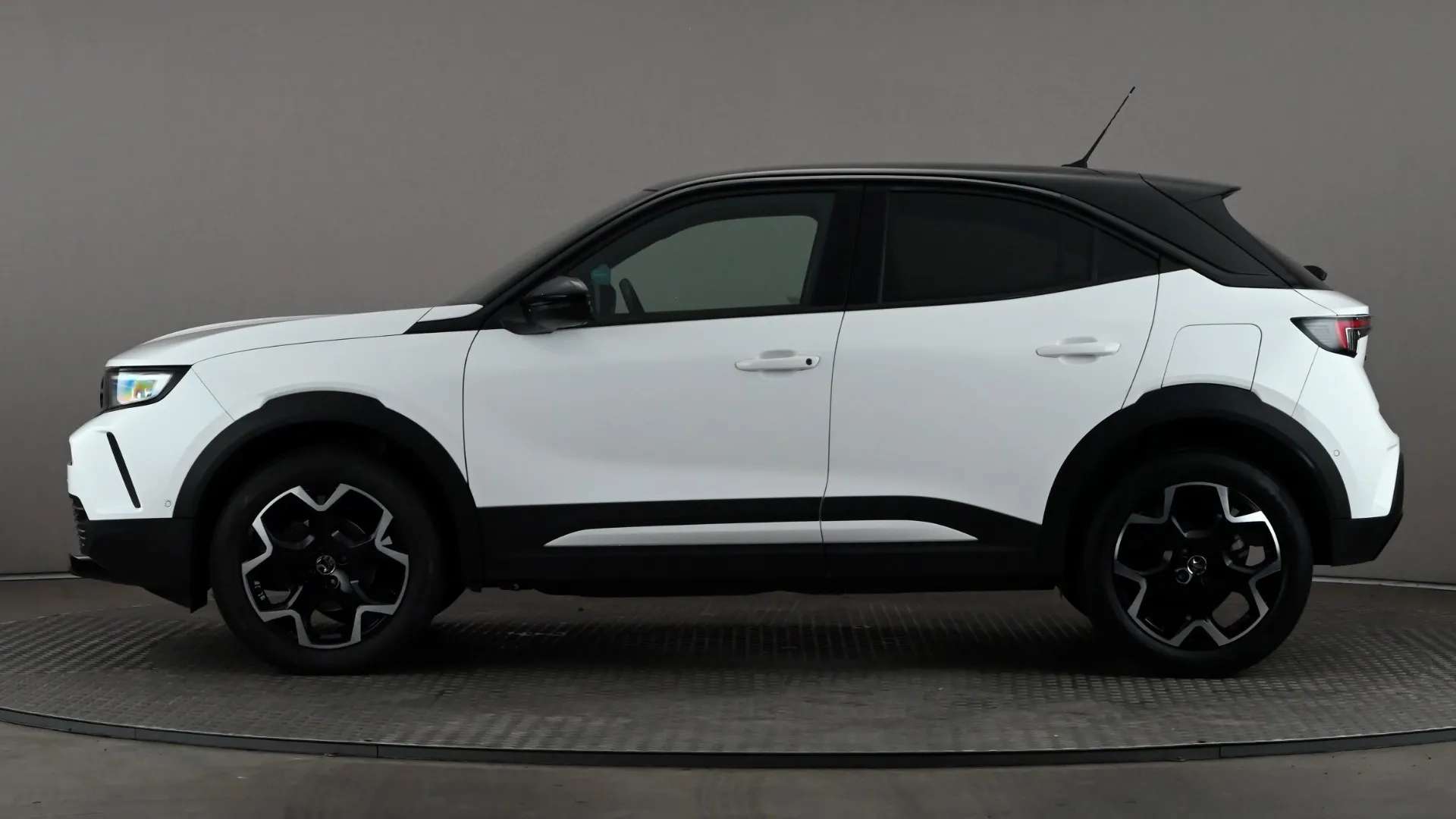 A 2023 VAUXHALL MOKKA 1.2 Turbo 136 Ultimate A 2023 VAUXHALL MOKKA 1.2 Turbo 136 Ultimate