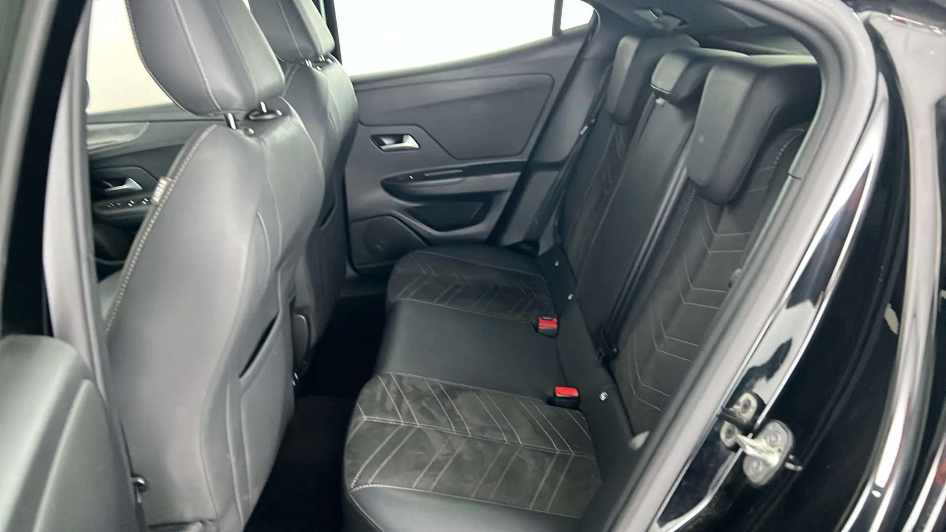 2023 VAUXHALL MOKKA 2023 VAUXHALL MOKKA