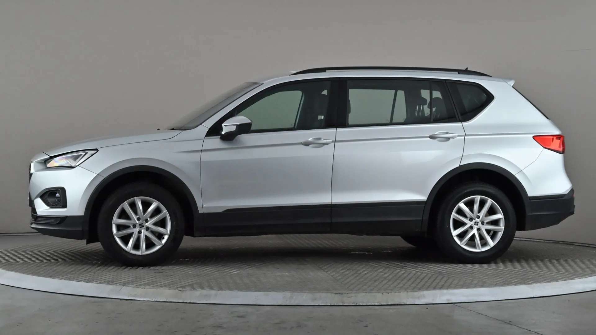 A 2022 SEAT TARRACO 1.5 EcoTSI SE A 2022 SEAT TARRACO 1.5 EcoTSI SE