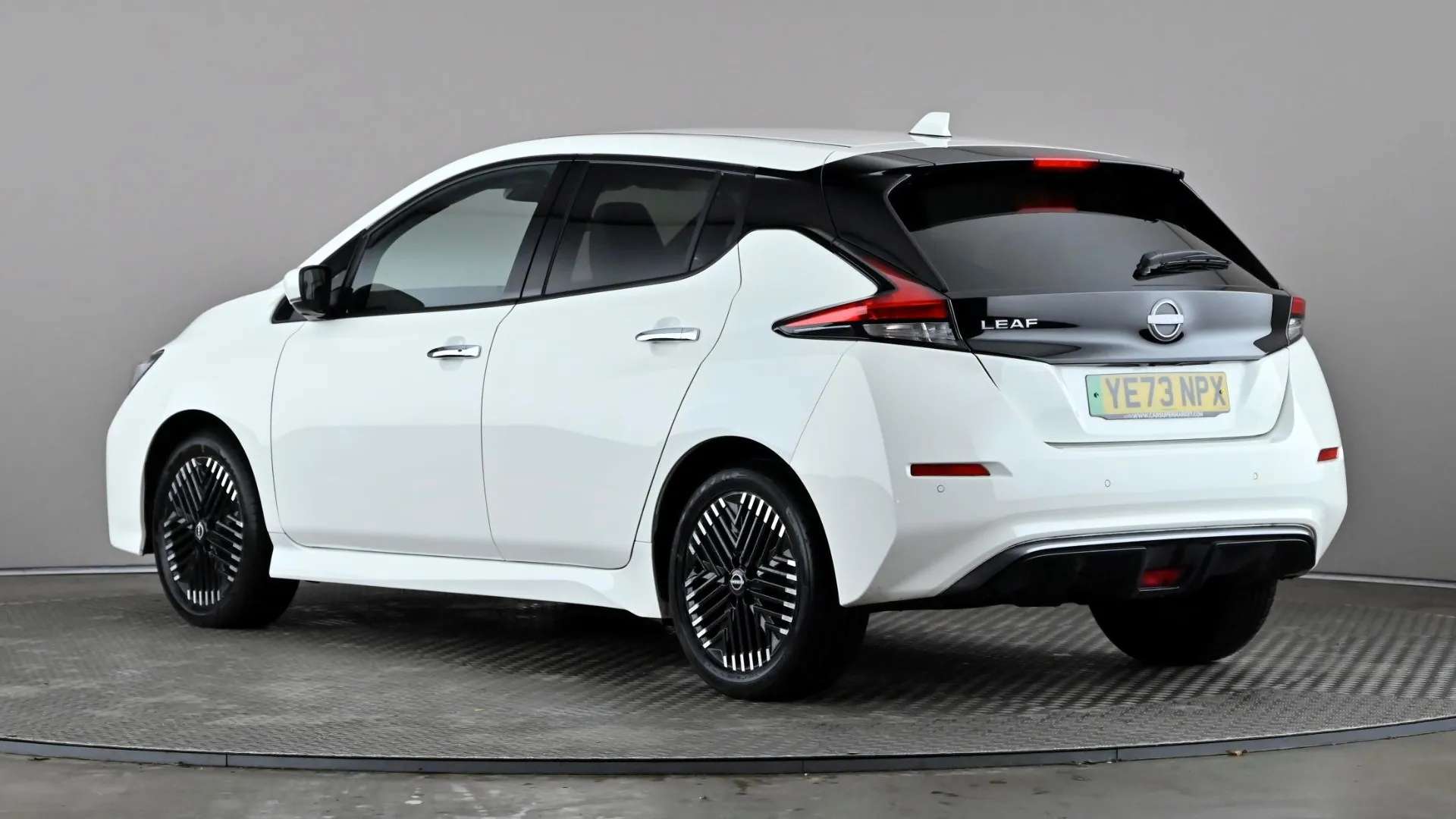 A 2023 NISSAN LEAF 110kW Shiro 39kWh Auto A 2023 NISSAN LEAF 110kW Shiro 39kWh Auto