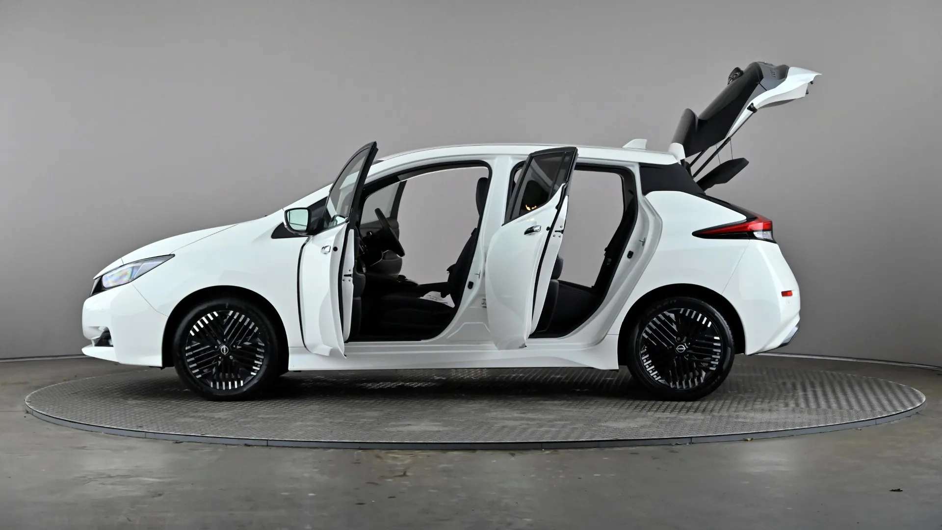 2023 NISSAN LEAF 2023 NISSAN LEAF