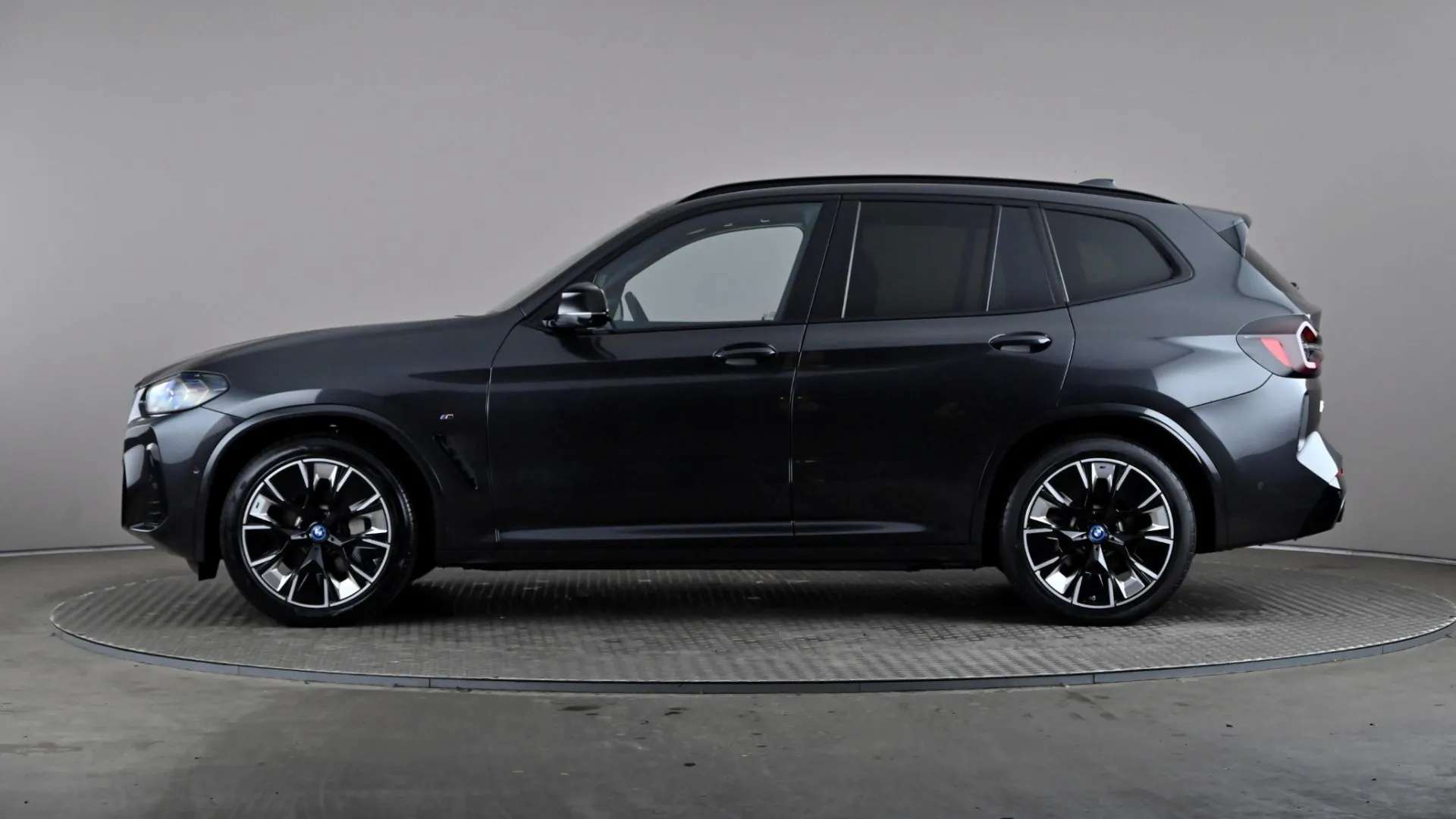 2022 BMW IX3 2022 BMW IX3