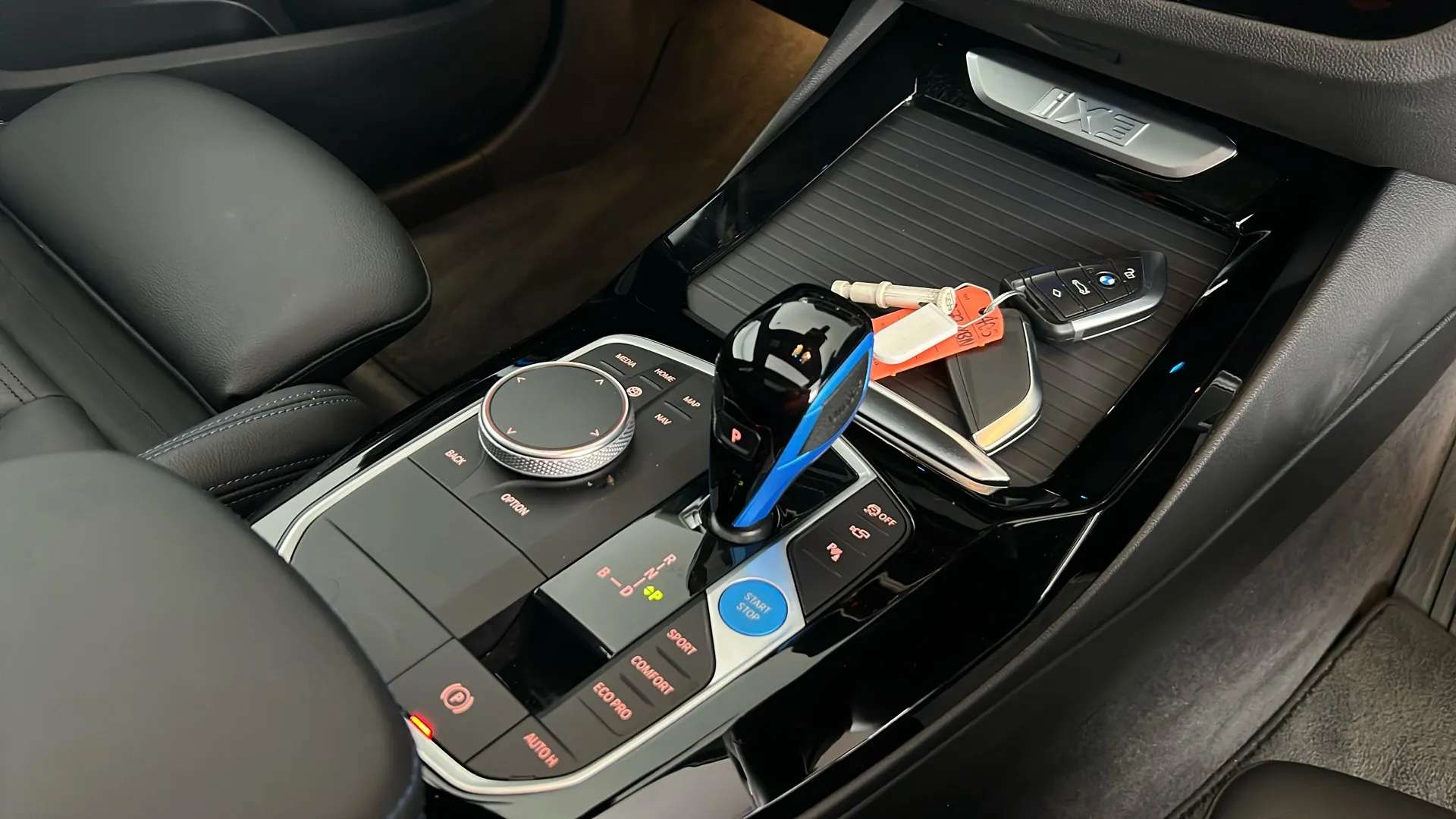 2022 BMW IX3 2022 BMW IX3