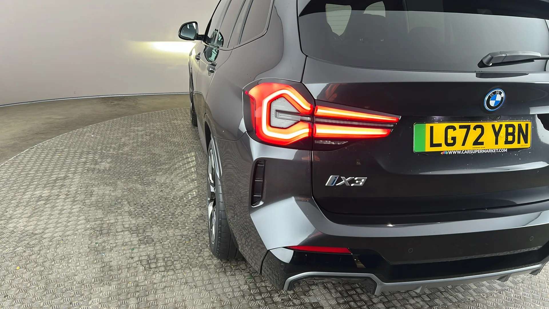 2022 BMW IX3 2022 BMW IX3