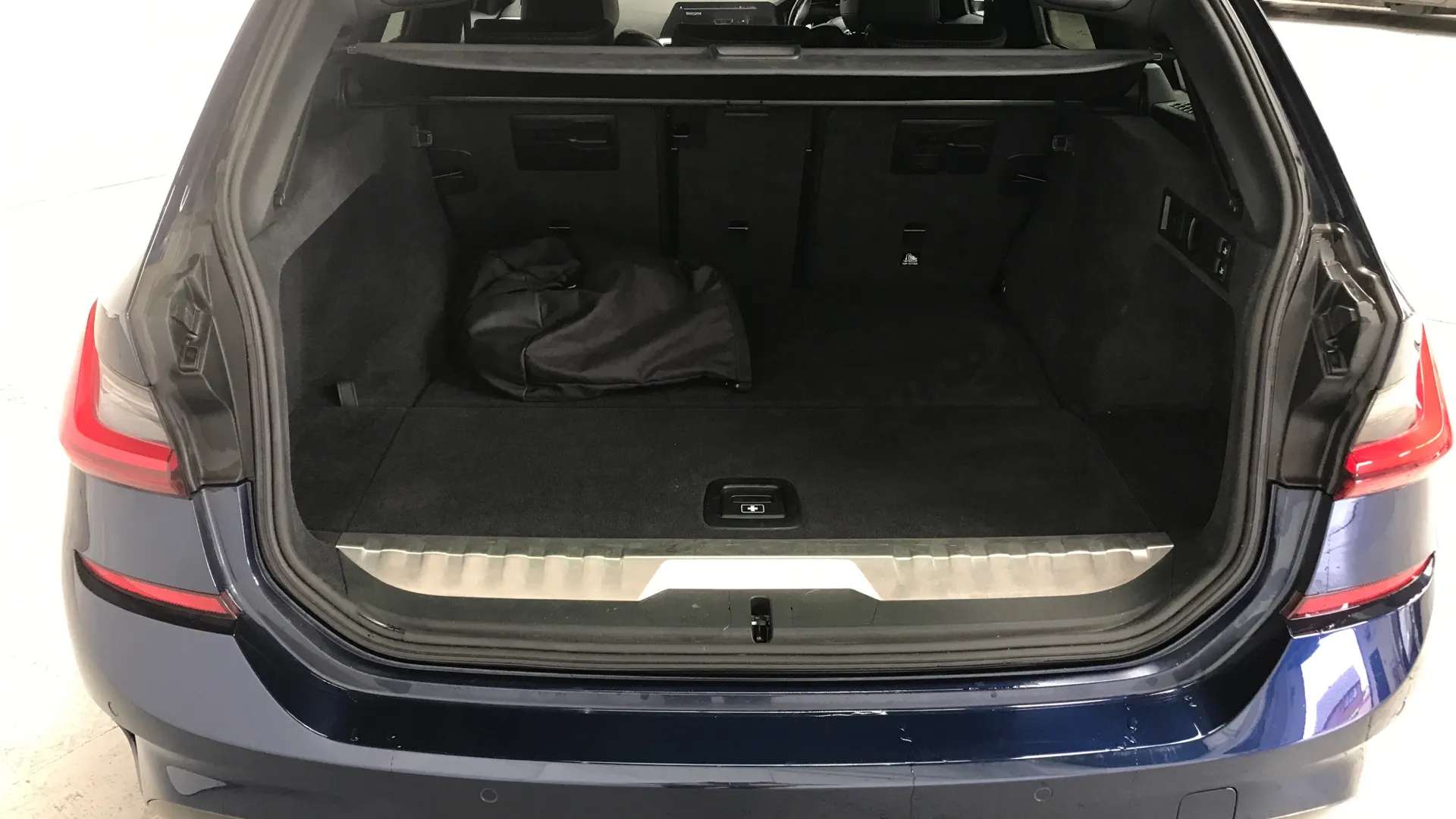 2021 BMW 3 SERIES TOURING 2021 BMW 3 SERIES TOURING
