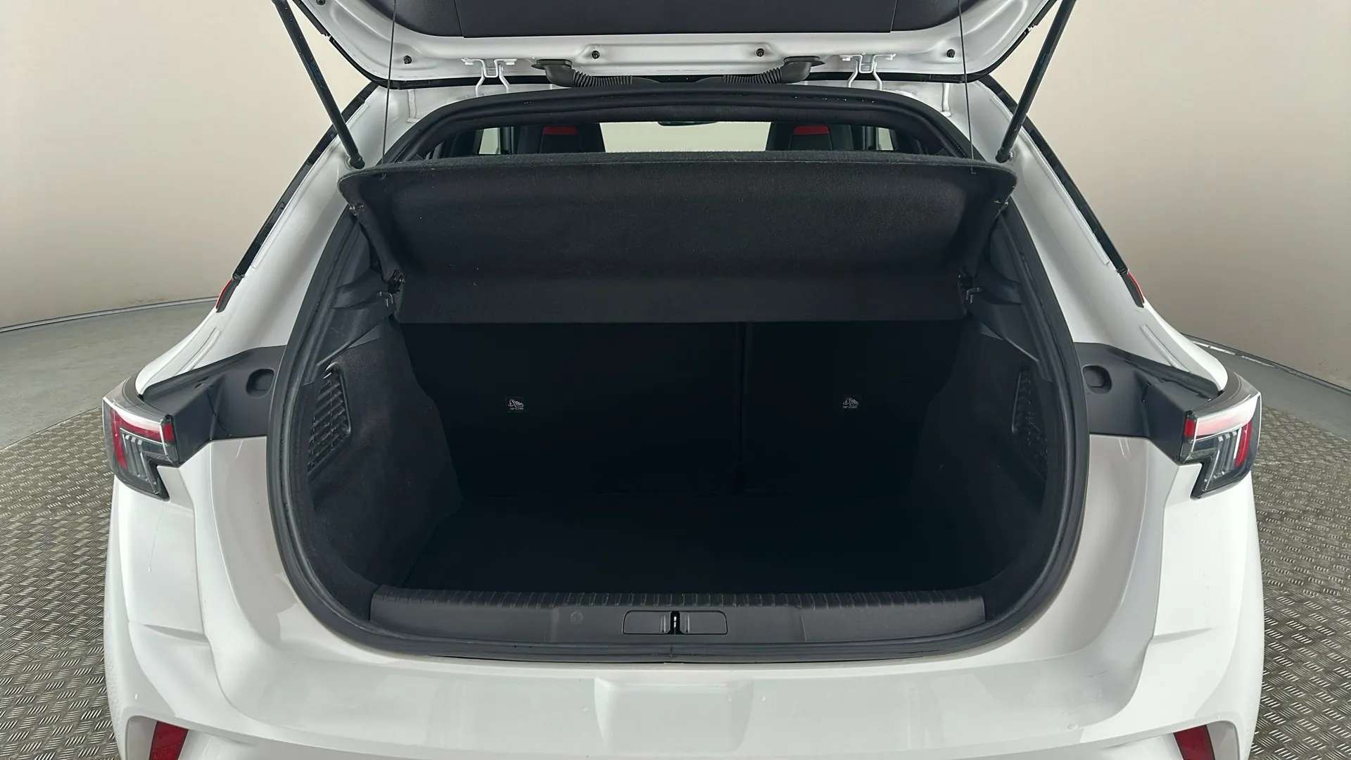 2023 VAUXHALL MOKKA 2023 VAUXHALL MOKKA