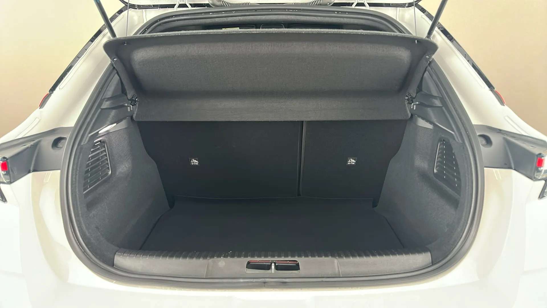 2023 VAUXHALL MOKKA 2023 VAUXHALL MOKKA