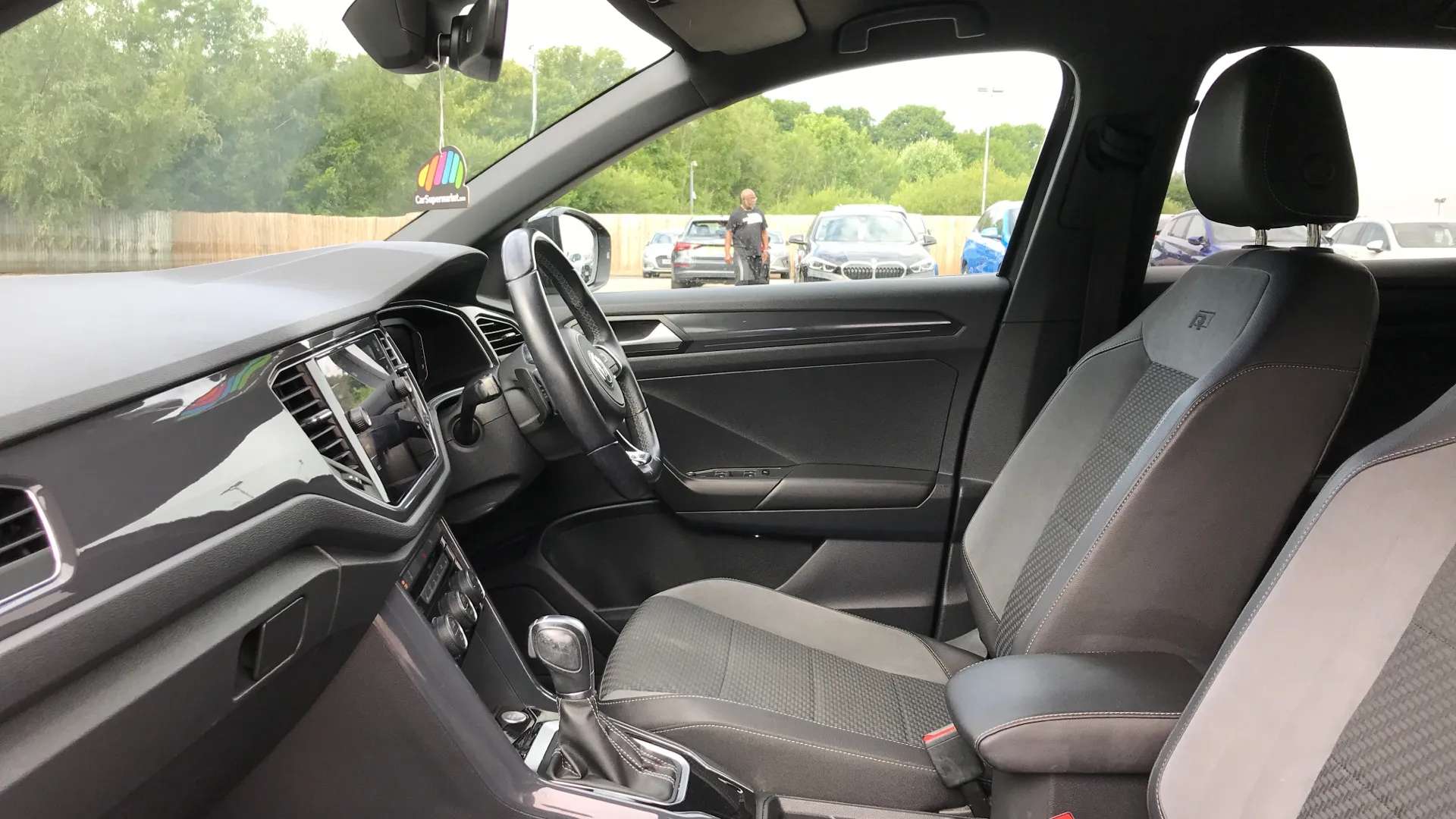 2019 VOLKSWAGEN T-ROC 2019 VOLKSWAGEN T-ROC