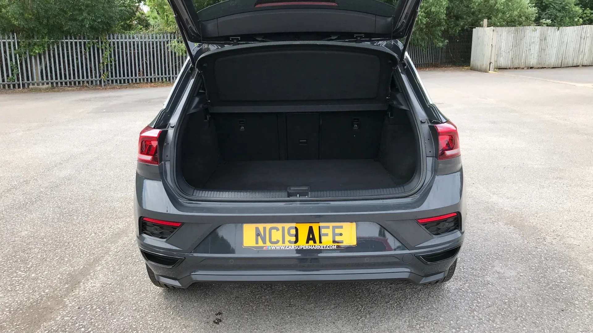 2019 VOLKSWAGEN T-ROC 2019 VOLKSWAGEN T-ROC