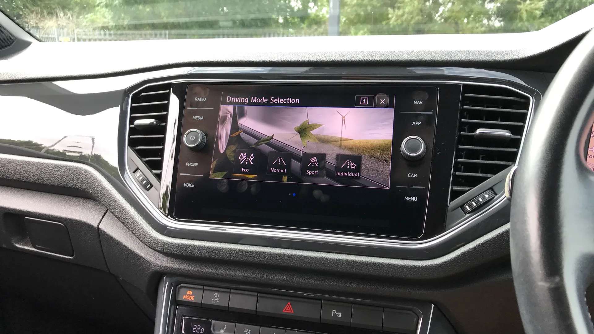 2019 VOLKSWAGEN T-ROC 2019 VOLKSWAGEN T-ROC
