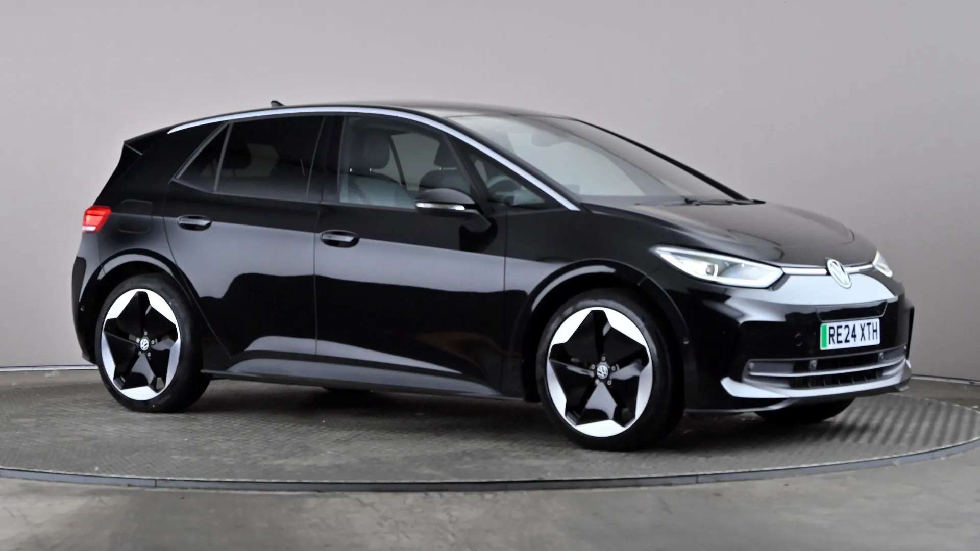 A 2024 VOLKSWAGEN ID.3 150kW Match Pro S 77kWh Auto A 2024 VOLKSWAGEN ID.3 150kW Match Pro S 77kWh Auto